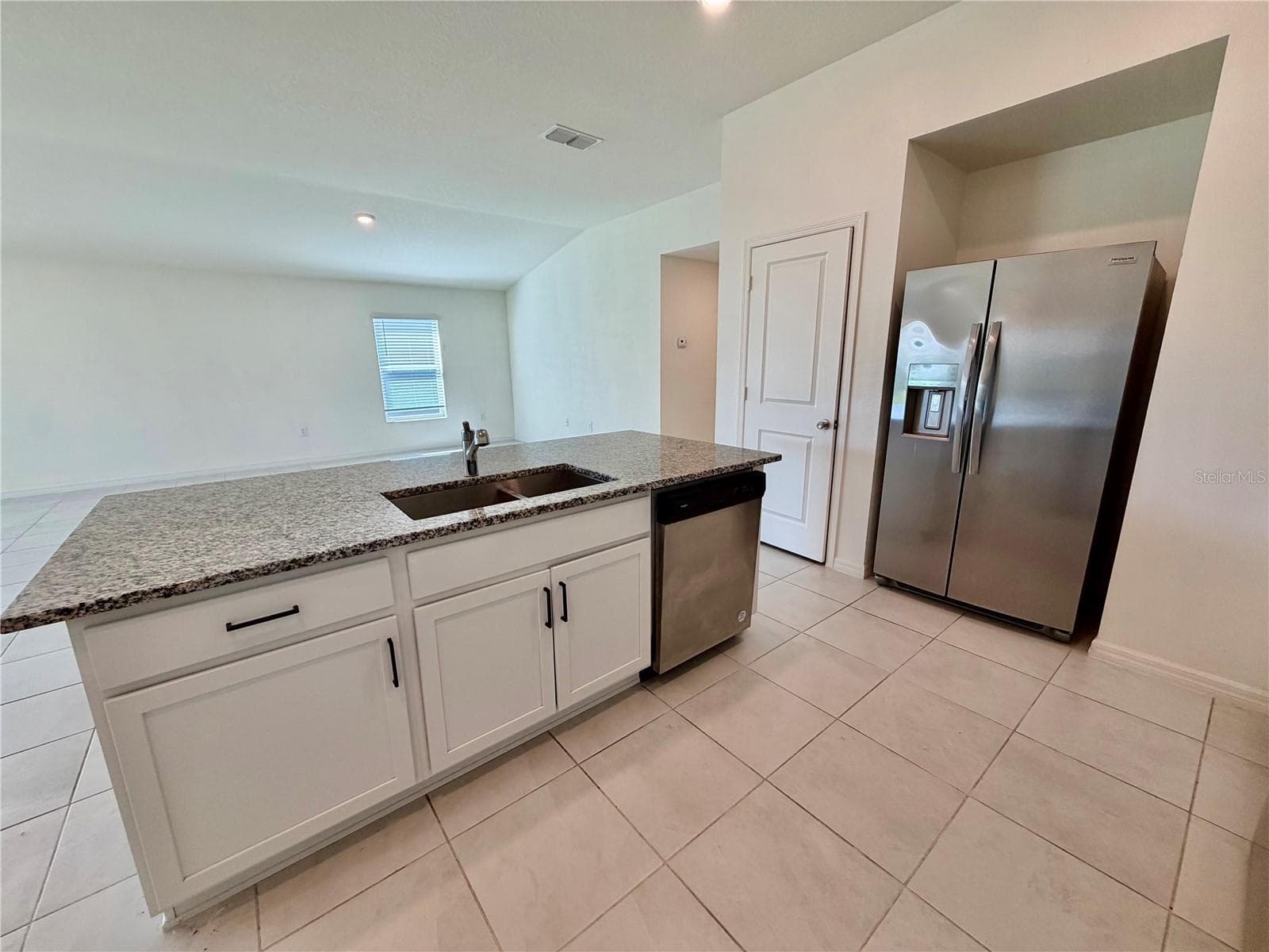Single Family Residence at 240 SUMMERLIN LOOP, HAINES CITY, photo 4 of 28