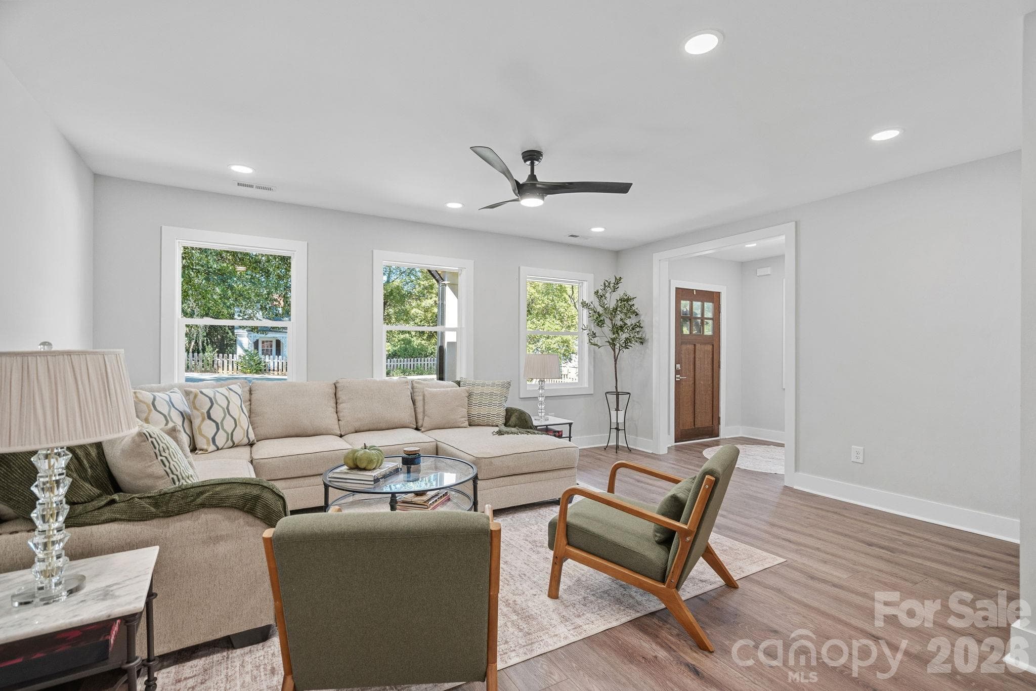 Living Room - 1949 Garibaldi Avenue, Charlotte