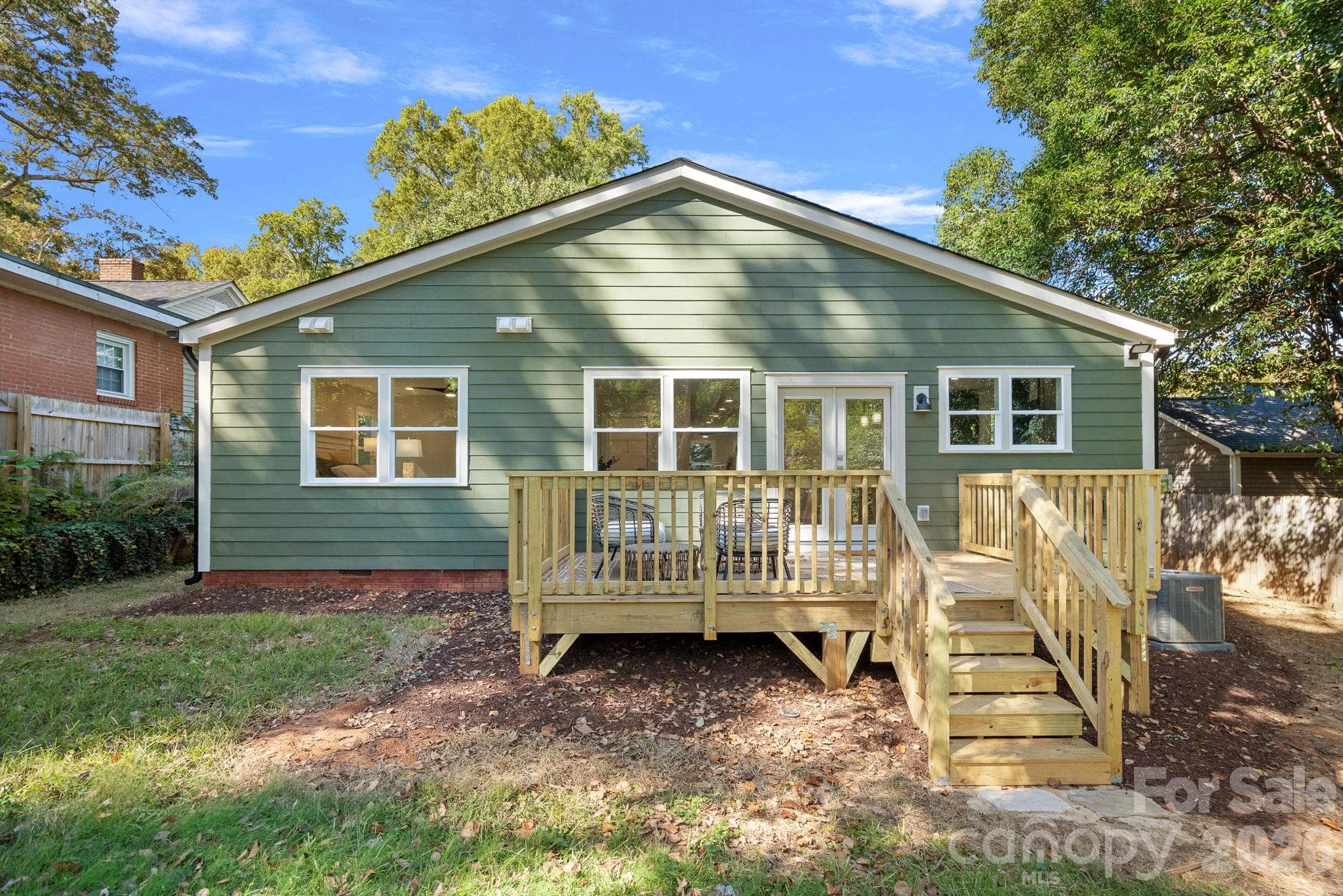 Single Family Residence at 1949 Garibaldi Avenue, Charlotte, photo 32 of 35
