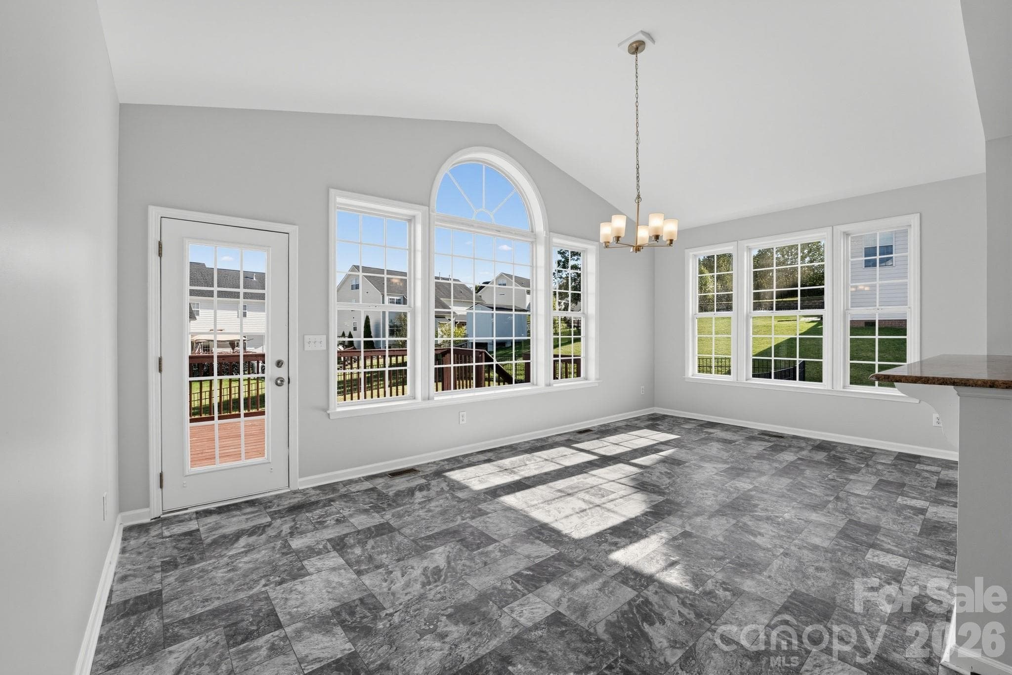 Single Family Residence at 7703 Pleasant Valley Drive, Harris, photo 11 of 30