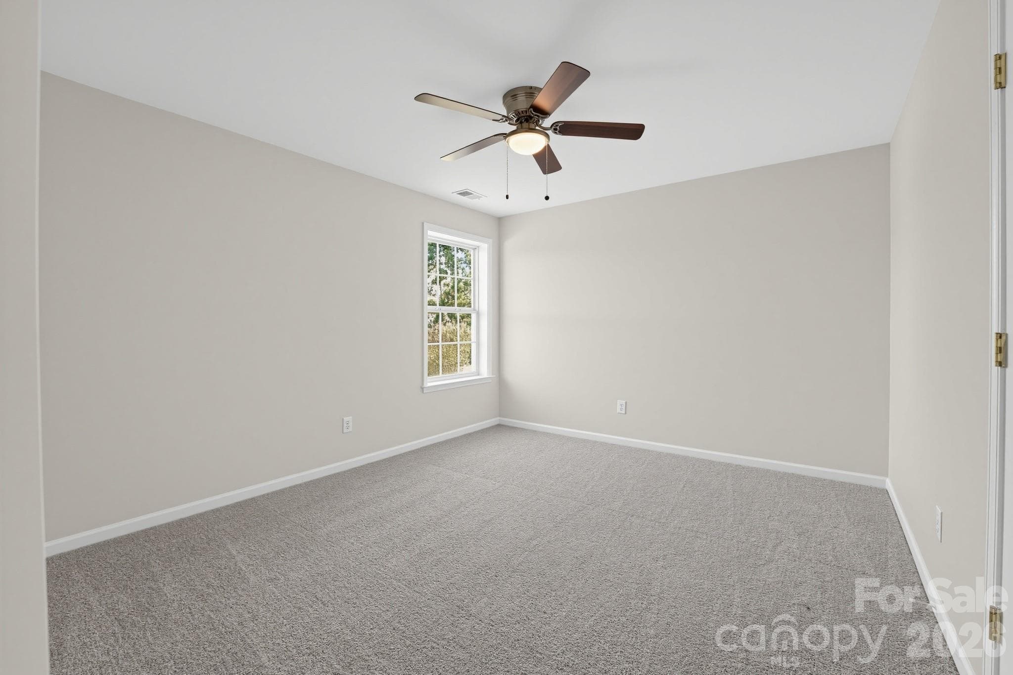 Single Family Residence at 7703 Pleasant Valley Drive, Harris, photo 20 of 30