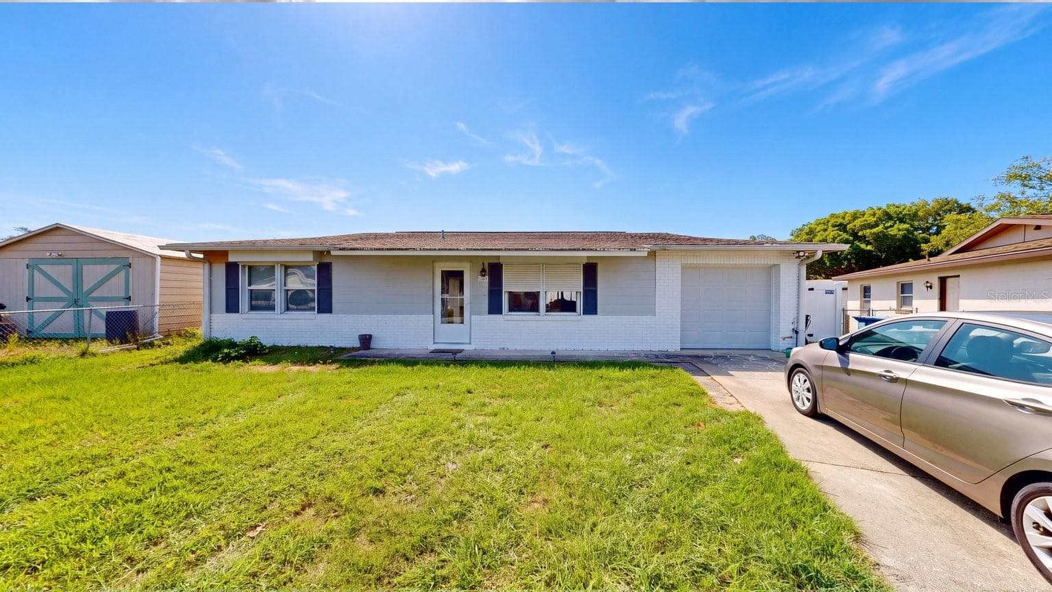 1305 GOLF AVE