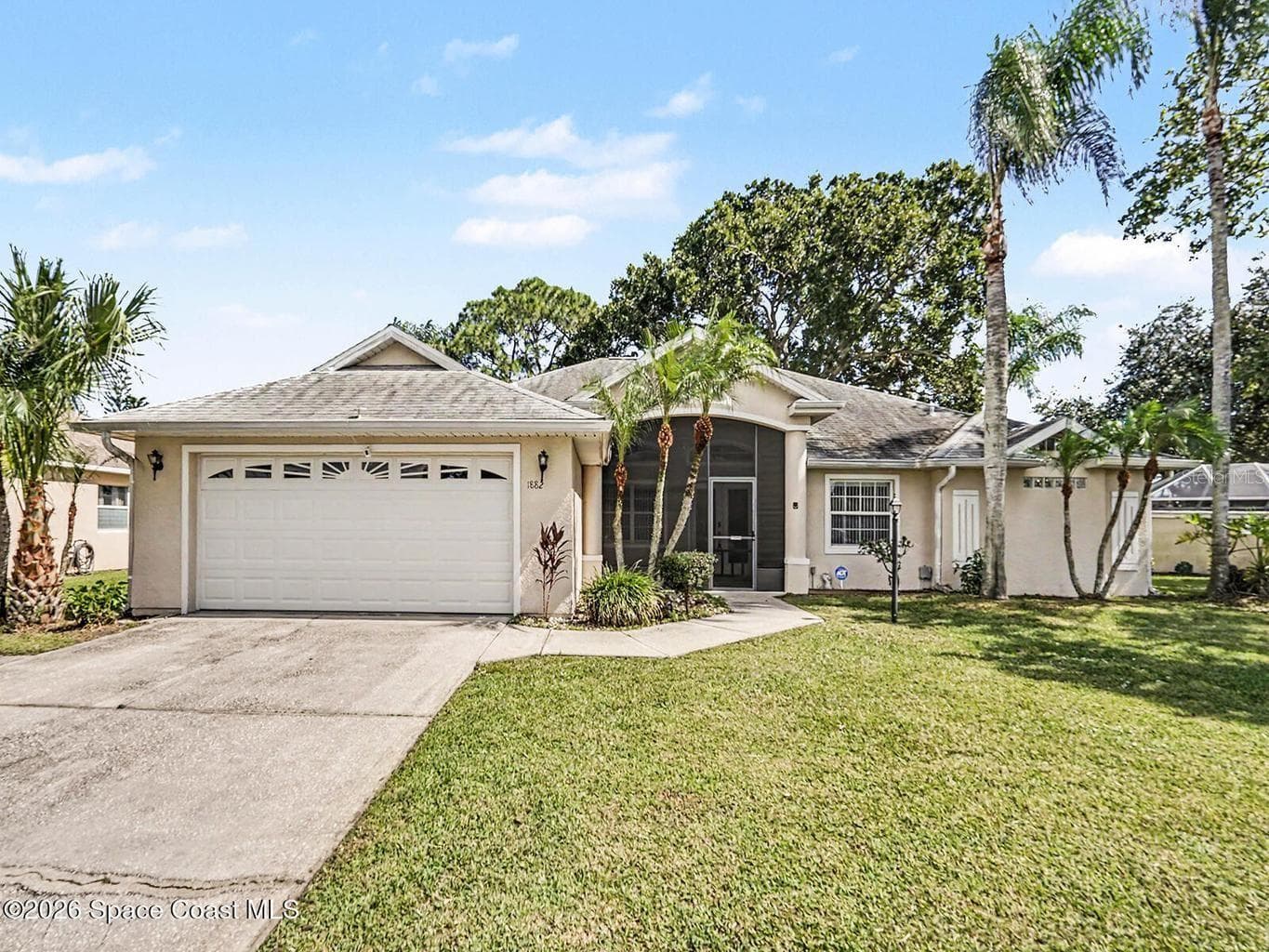 1882 BARRINGTON CIR