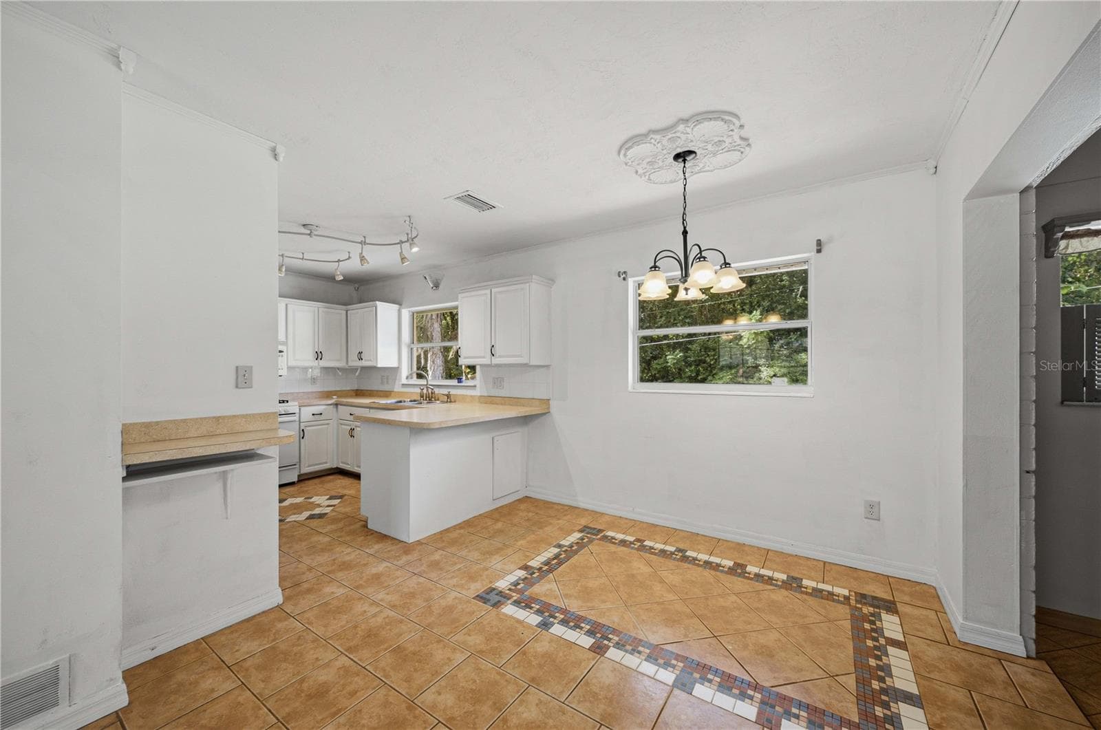 Dining Room - 1324 SE 33RD TER, OCALA