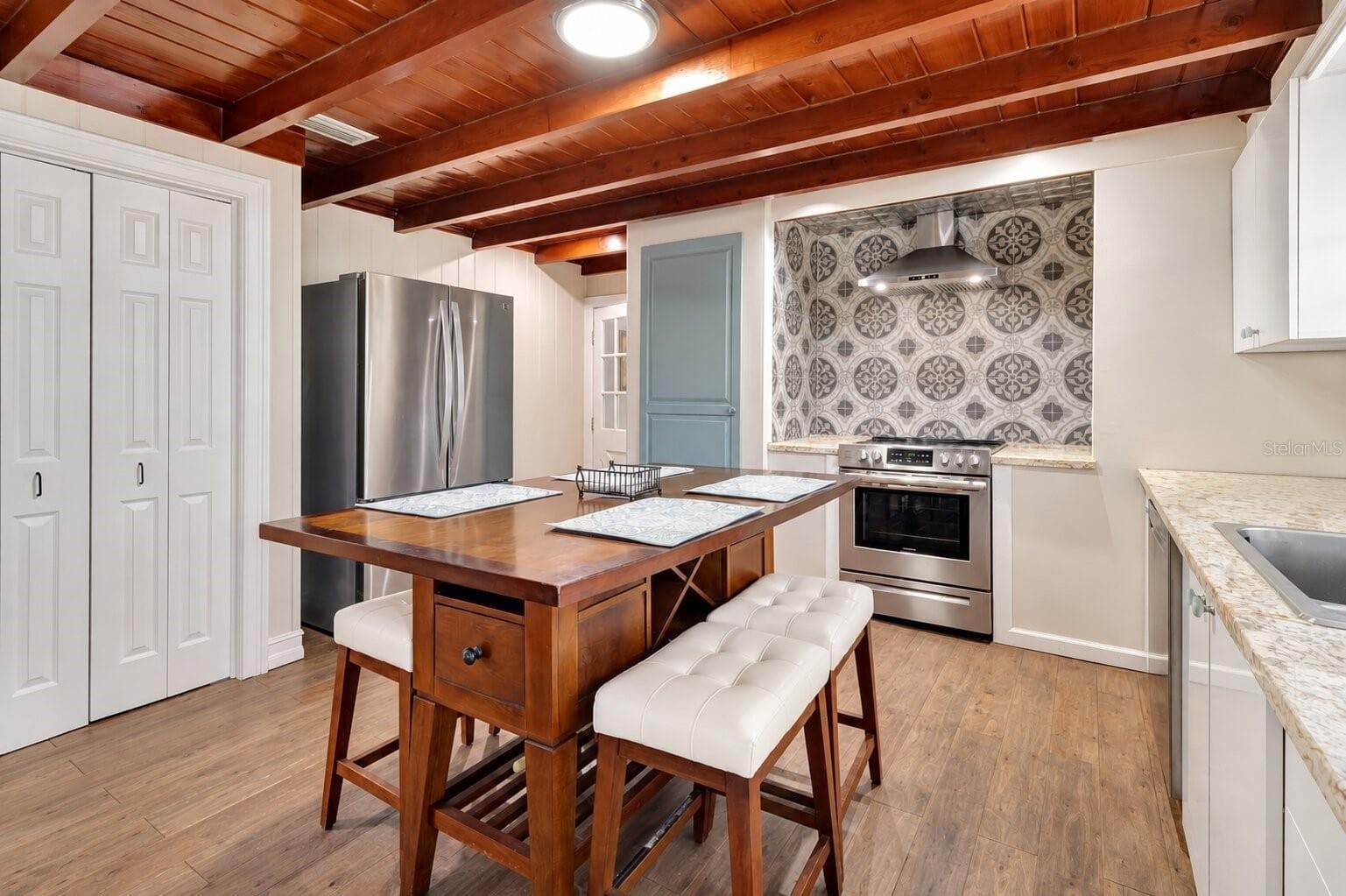 Kitchen - 1351 MARKHAM WOODS RD, LONGWOOD