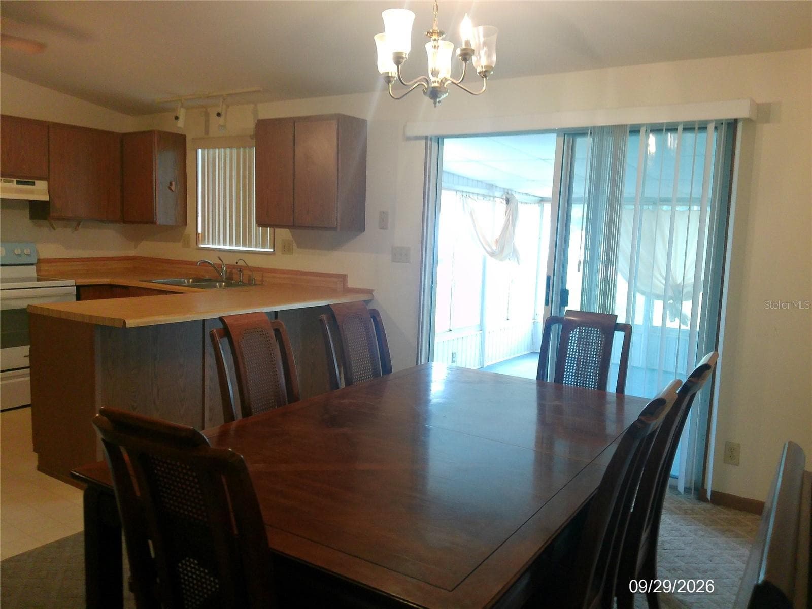 Manufactured Home at 2169 LOIS BLVD, LAKE ALFRED, photo 8 of 37