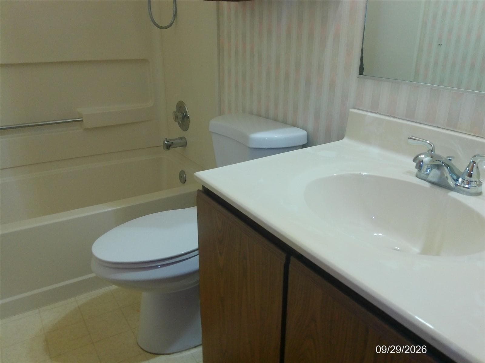 Manufactured Home at 2169 LOIS BLVD, LAKE ALFRED, photo 17 of 37