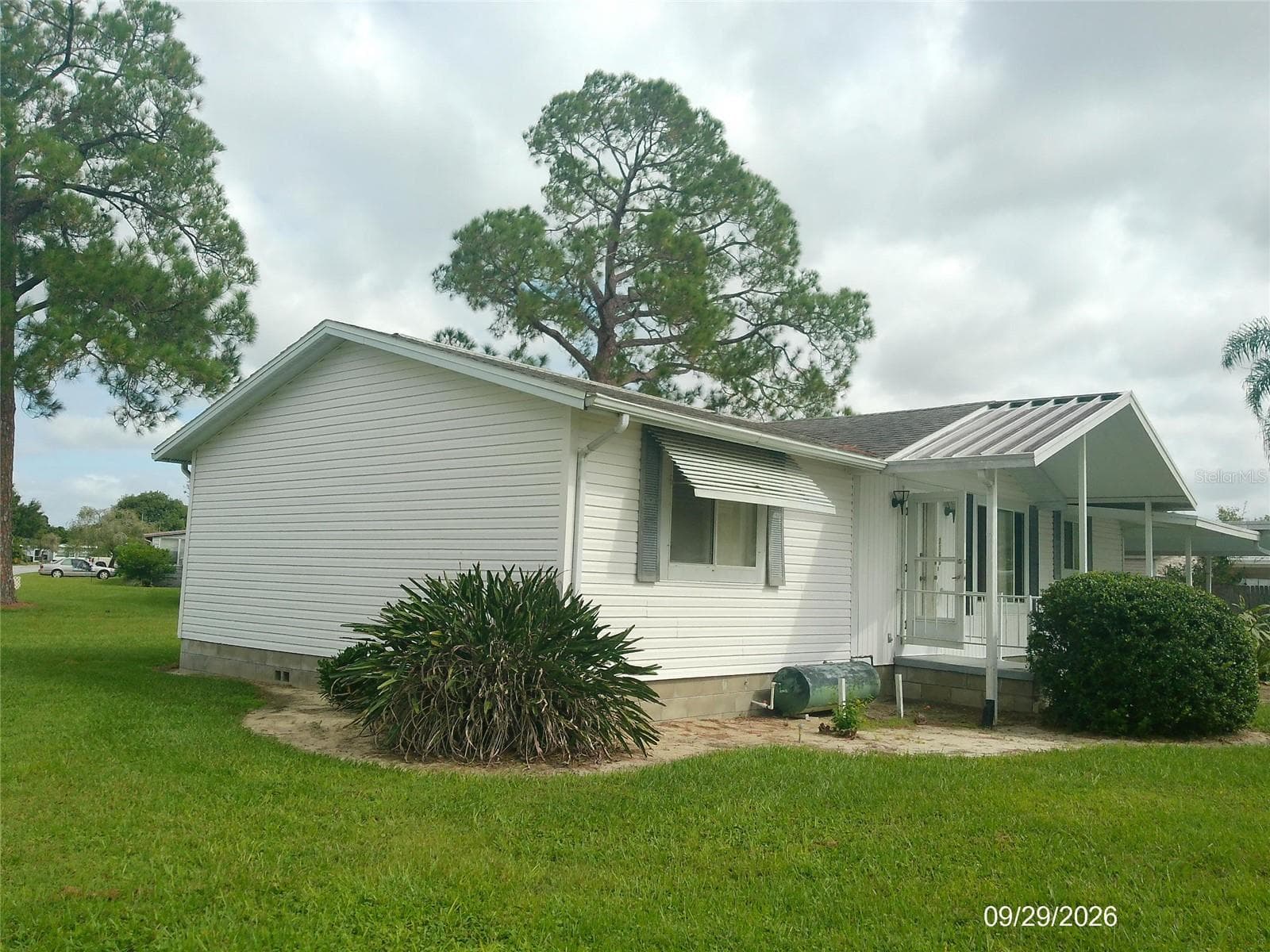 Manufactured Home at 2169 LOIS BLVD, LAKE ALFRED, photo 25 of 37
