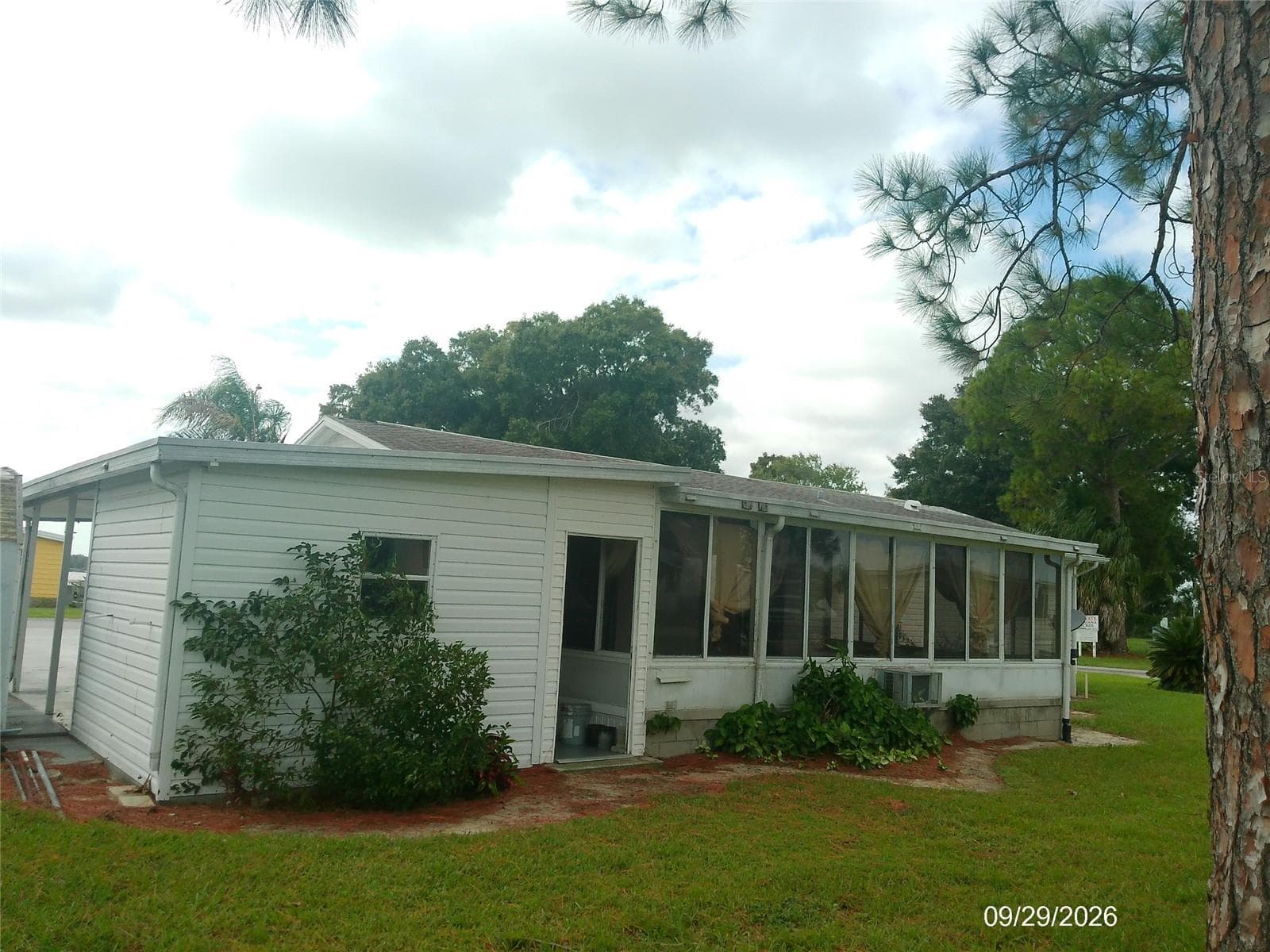 Manufactured Home at 2169 LOIS BLVD, LAKE ALFRED, photo 29 of 37