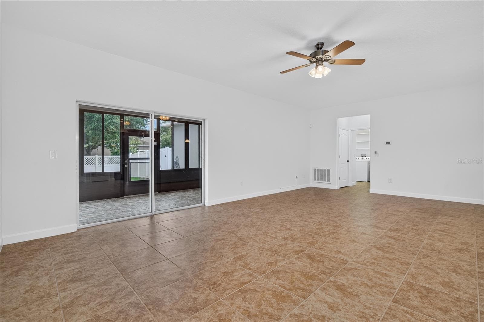 Single Family Residence at 5522 NEW INDEPENDENCE PKWY, WINTER GARDEN, photo 11 of 73