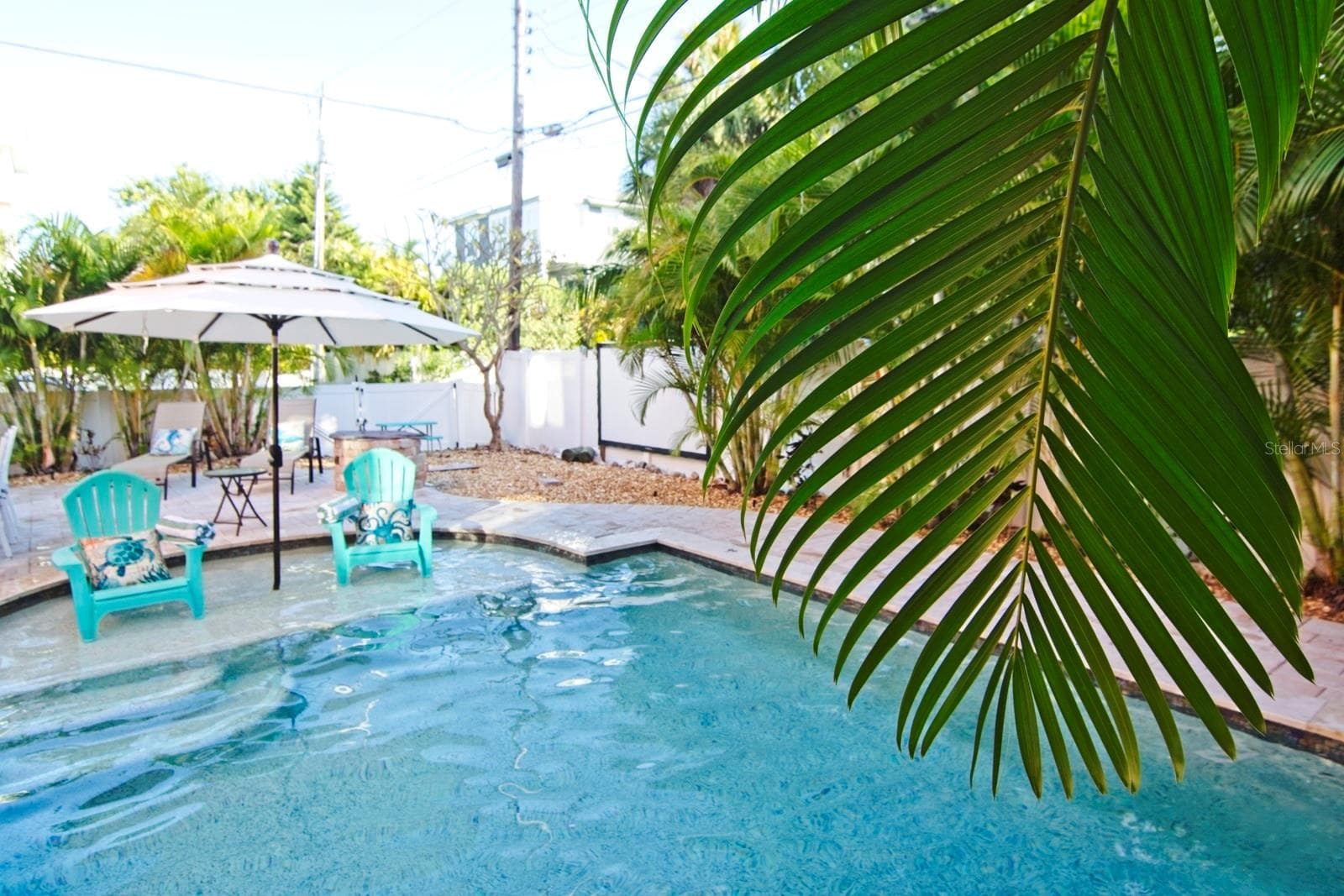 Single Family Residence at 2219 AVENUE C, BRADENTON BEACH, photo 3 of 27