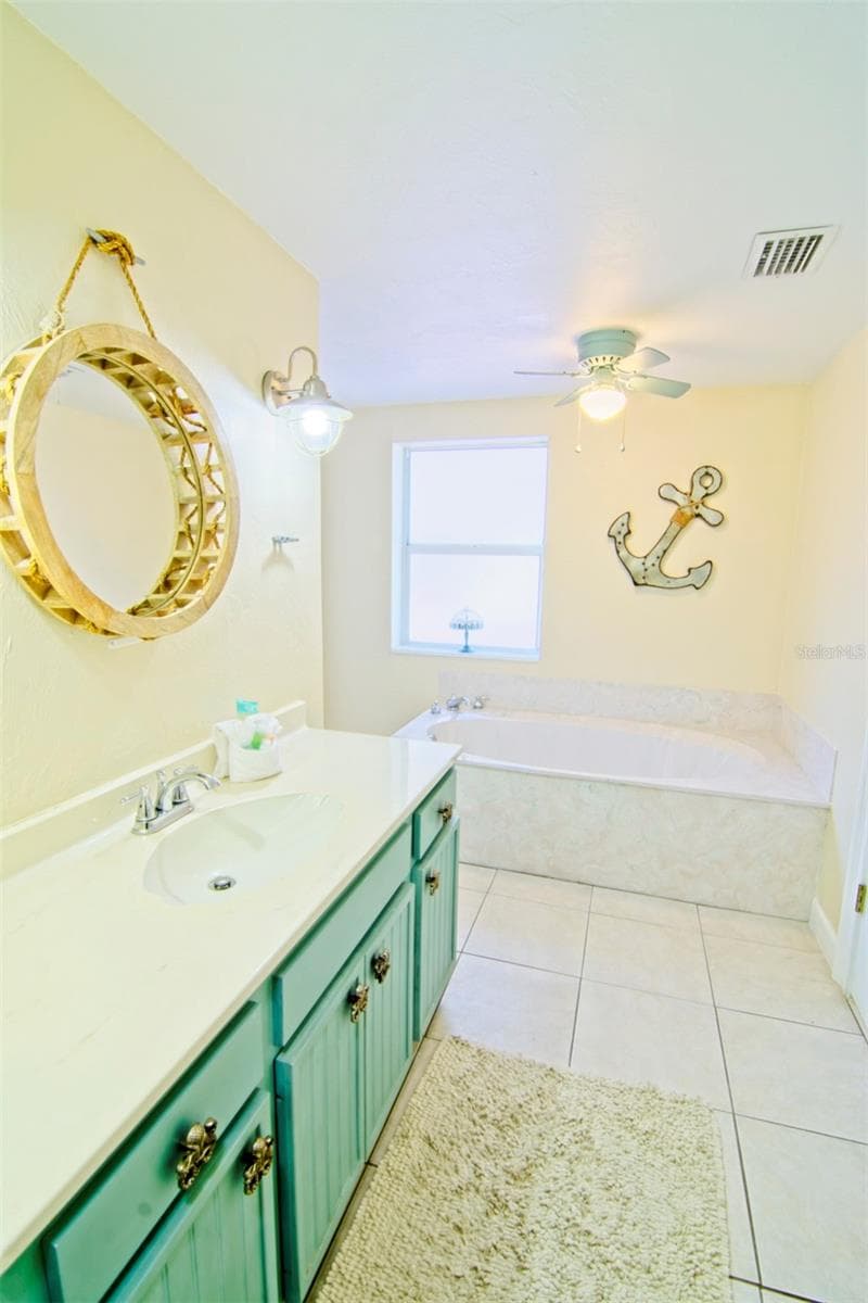 Single Family Residence at 2219 AVENUE C, BRADENTON BEACH, photo 26 of 27