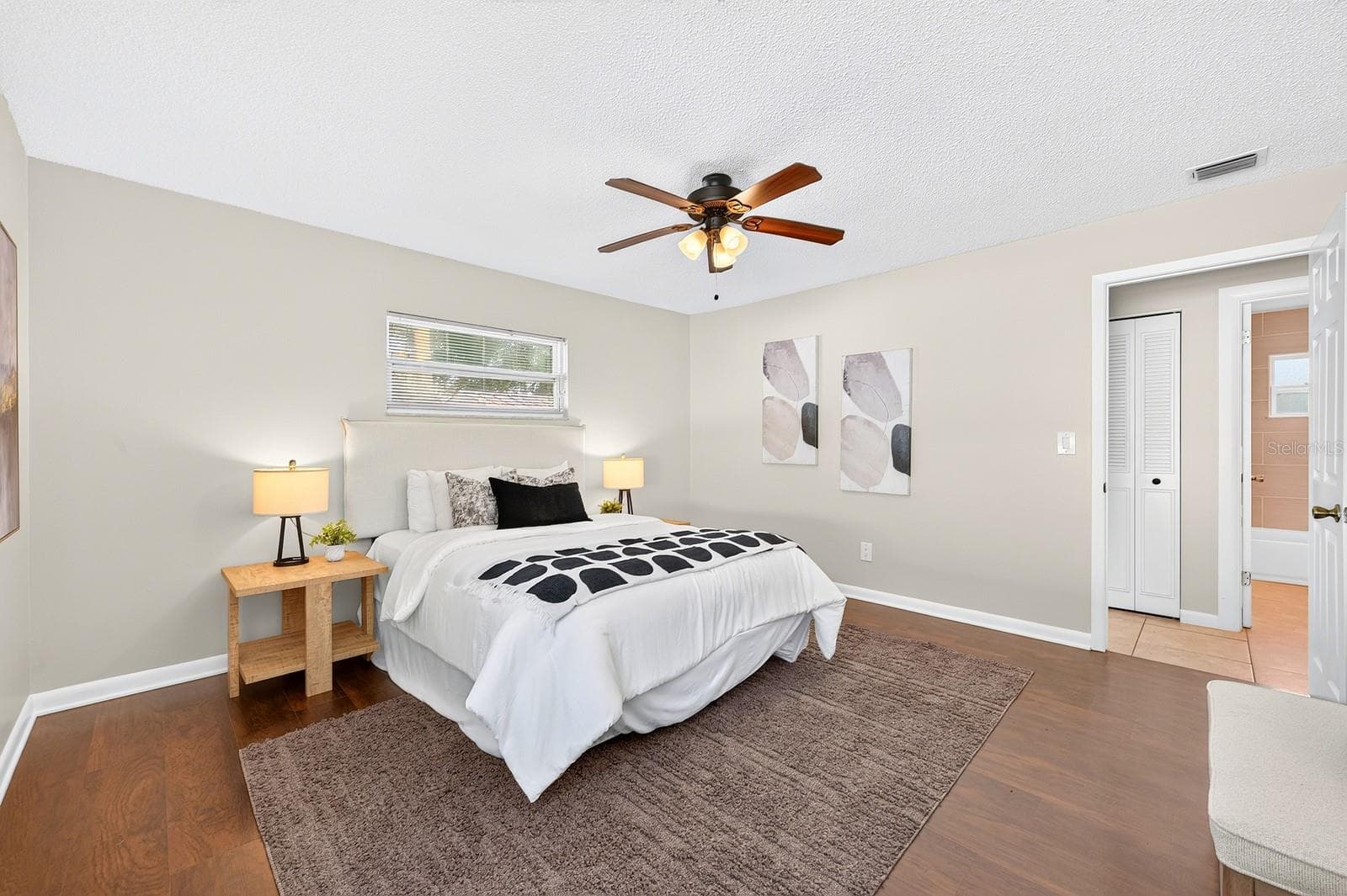 The Primary Suite - 543 HIBISCUS WAY #9C, ORLANDO