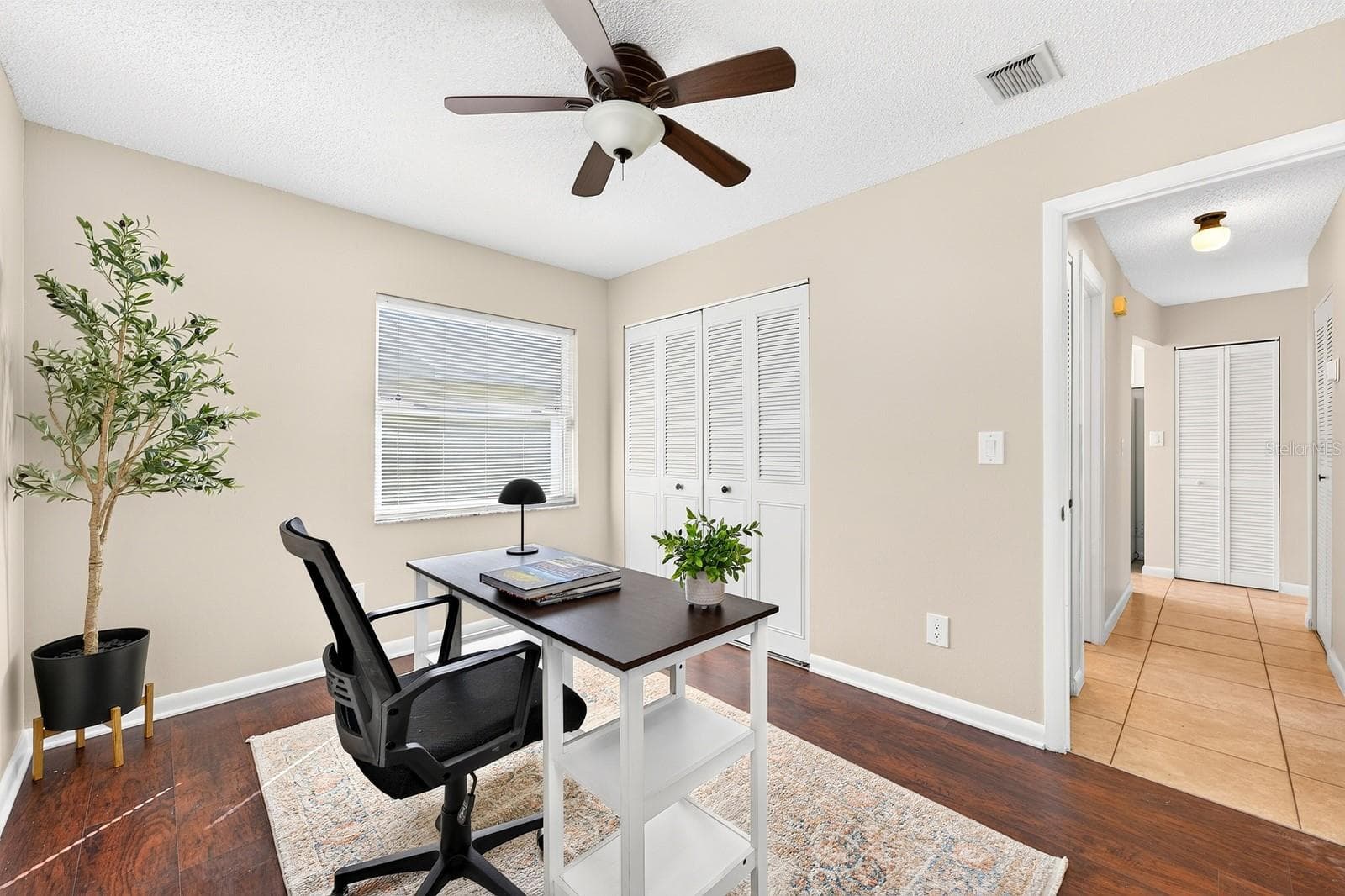 The second Bedroom and an additional full Bath provide flexibility for guests, a home office or other needs. - 543 HIBISCUS WAY #9C, ORLANDO