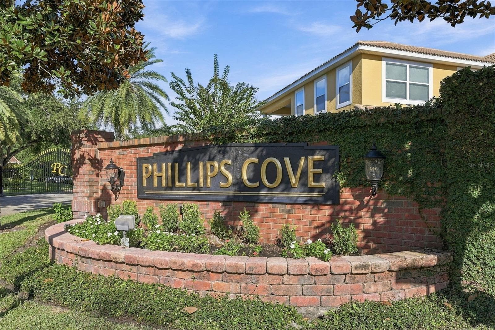 Exclusive Gated Community Nr Shops & Restaurants - 7002 PHILLIPS COVE CT, ORLANDO