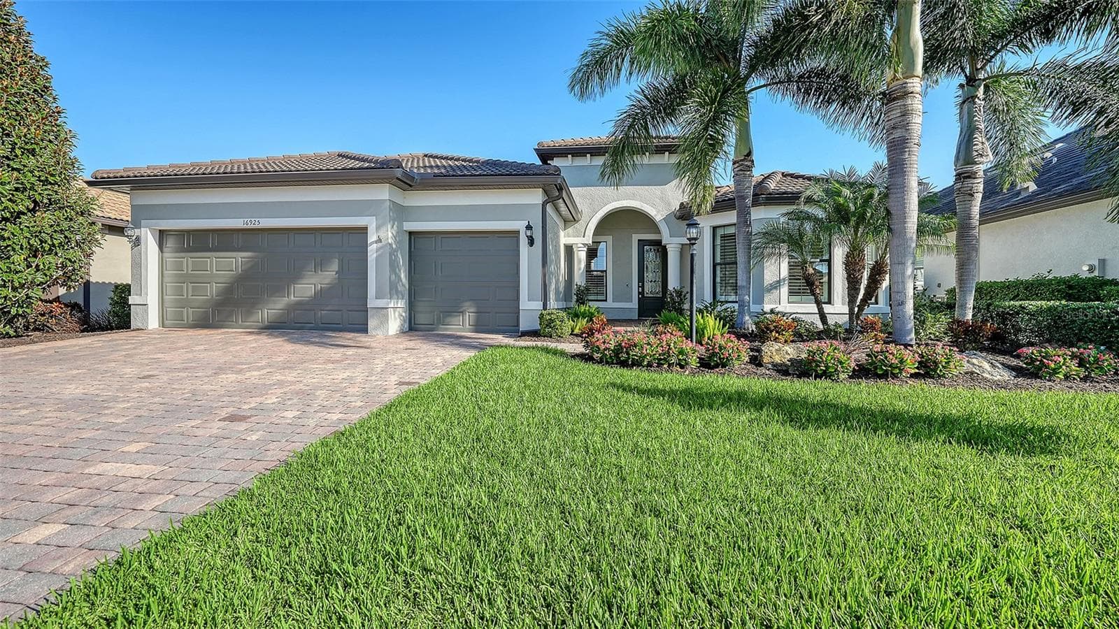 Single Family Residence at 16925 PELHAM PL, BRADENTON, photo 3 of 57