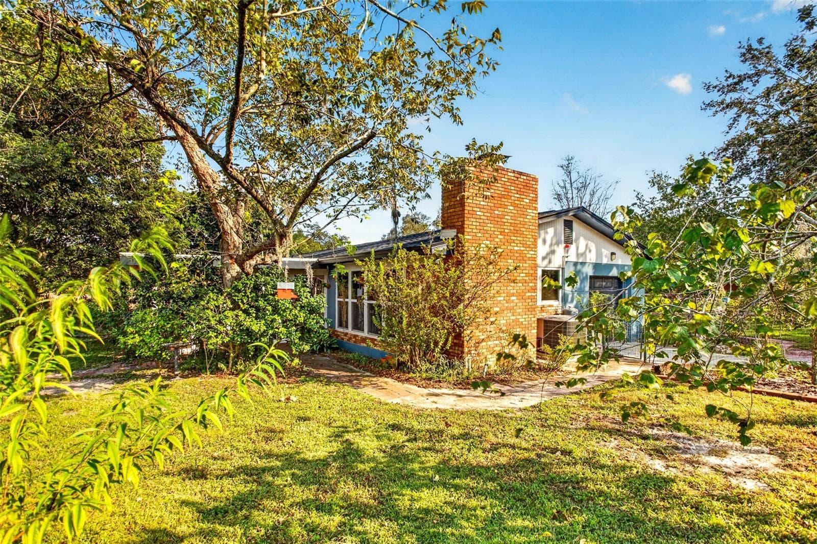 Single Family Residence at 302 PARK RIDGE AVE, TEMPLE TERRACE, photo 66 of 93