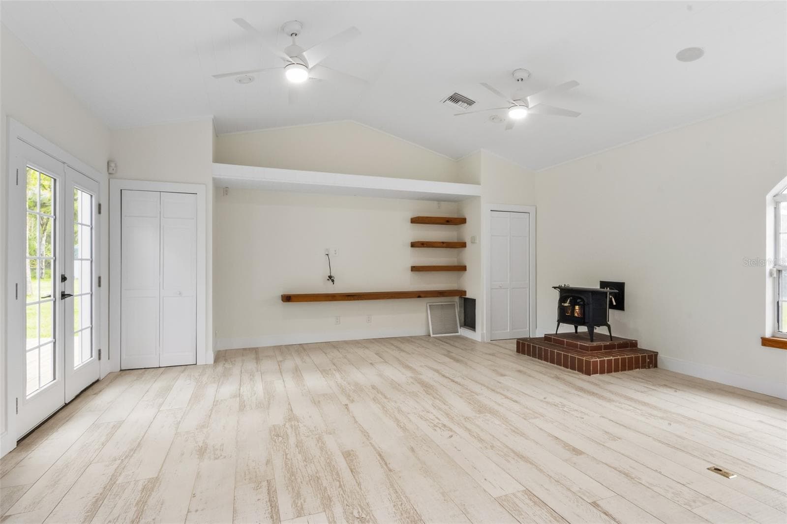 Single Family Residence at 3705 65TH ST E, BRADENTON, photo 14 of 64