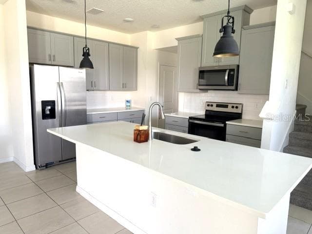 Townhouse at 4371 CREEK COVE LN, KISSIMMEE, photo 4 of 14