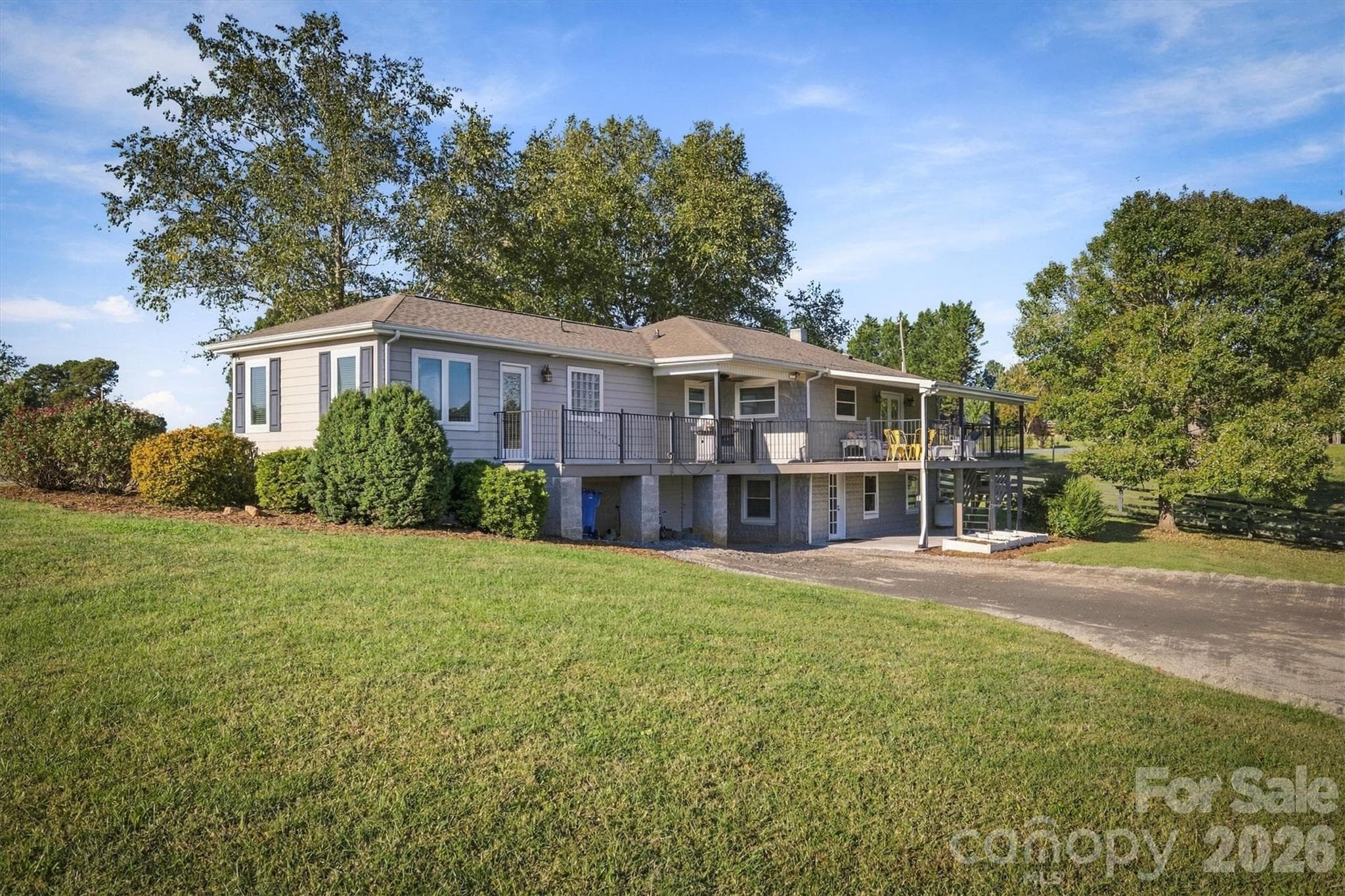 Single Family Residence at 4820 16th Street Drive NE, Hickory, photo 10 of 34