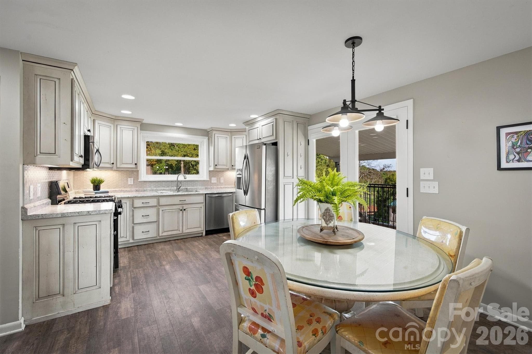Single Family Residence at 4820 16th Street Drive NE, Hickory, photo 12 of 34