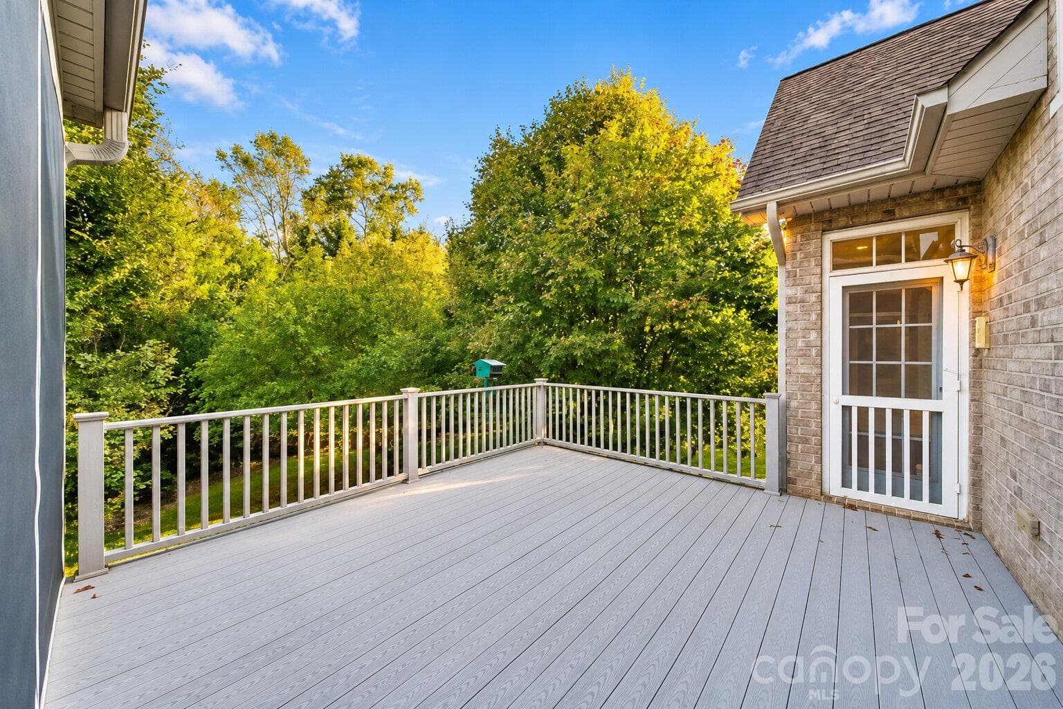 Single Family Residence at 2301 Willow Creek Drive, Newton, photo 22 of 48