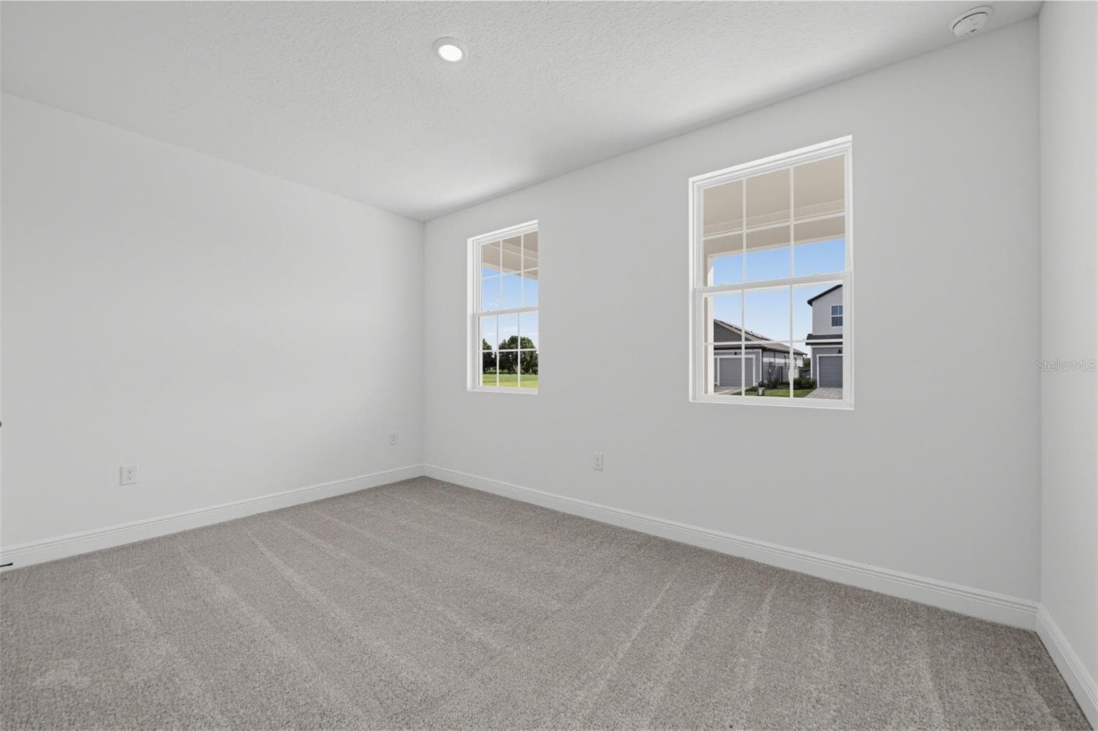Single Family Residence at 30139 EMERALD FOREST DR, MOUNT DORA, photo 22 of 26