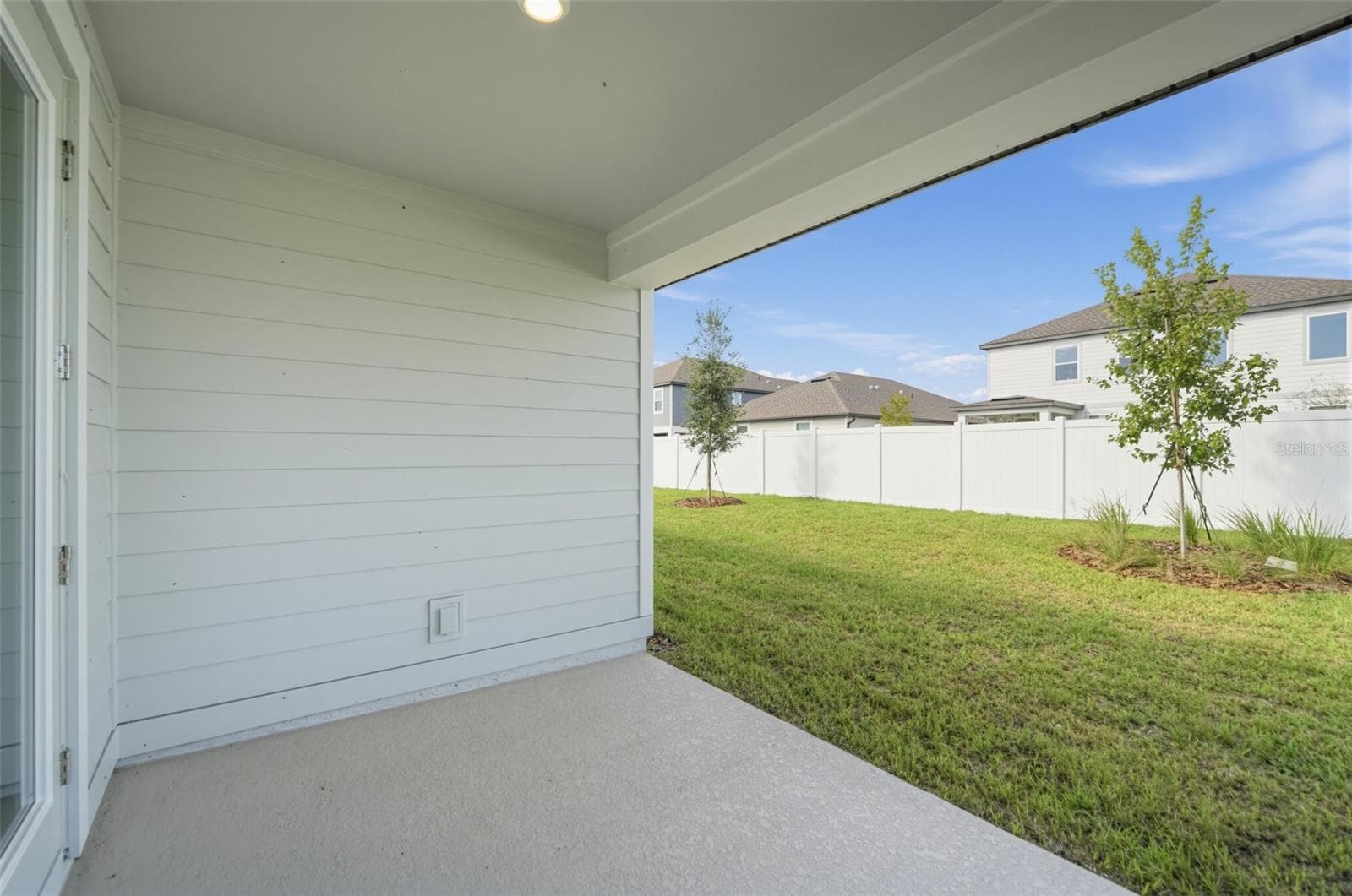 Single Family Residence at 30139 EMERALD FOREST DR, MOUNT DORA, photo 24 of 26