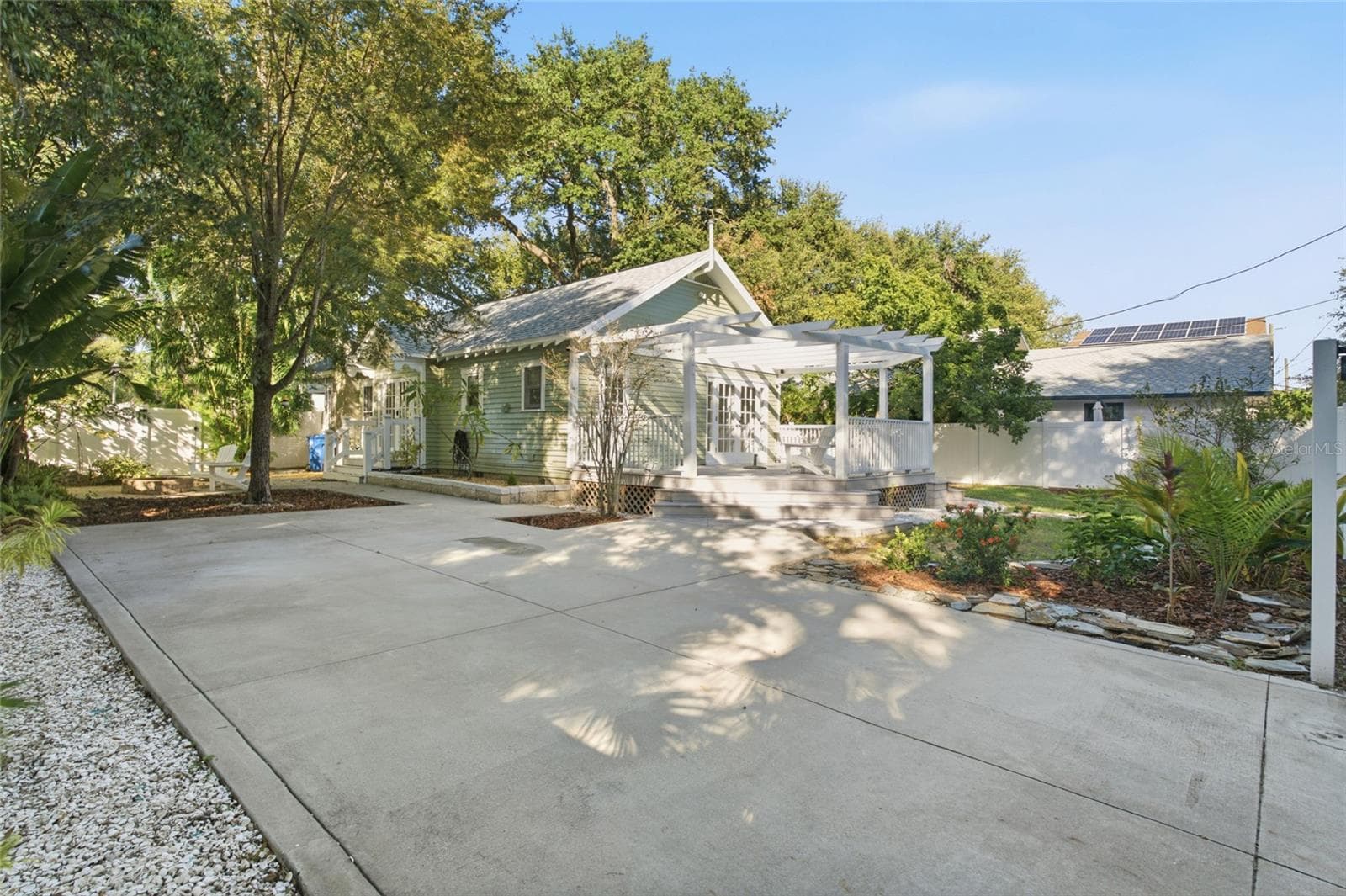 Single Family Residence at 820 9TH AVE S, ST PETERSBURG, photo 34 of 50