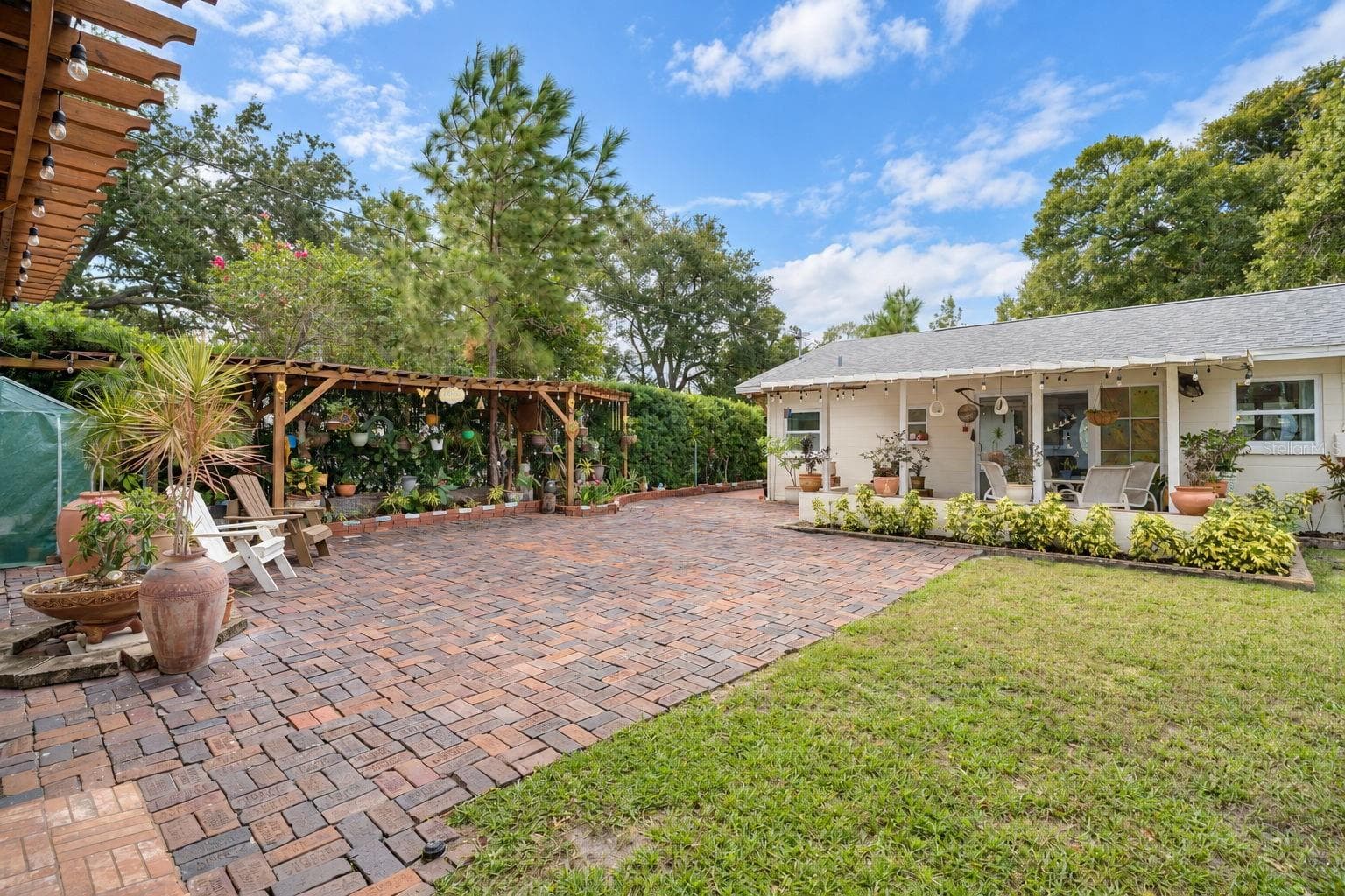 Single Family Residence at 3219 46TH ST N, ST PETERSBURG, photo 51 of 92