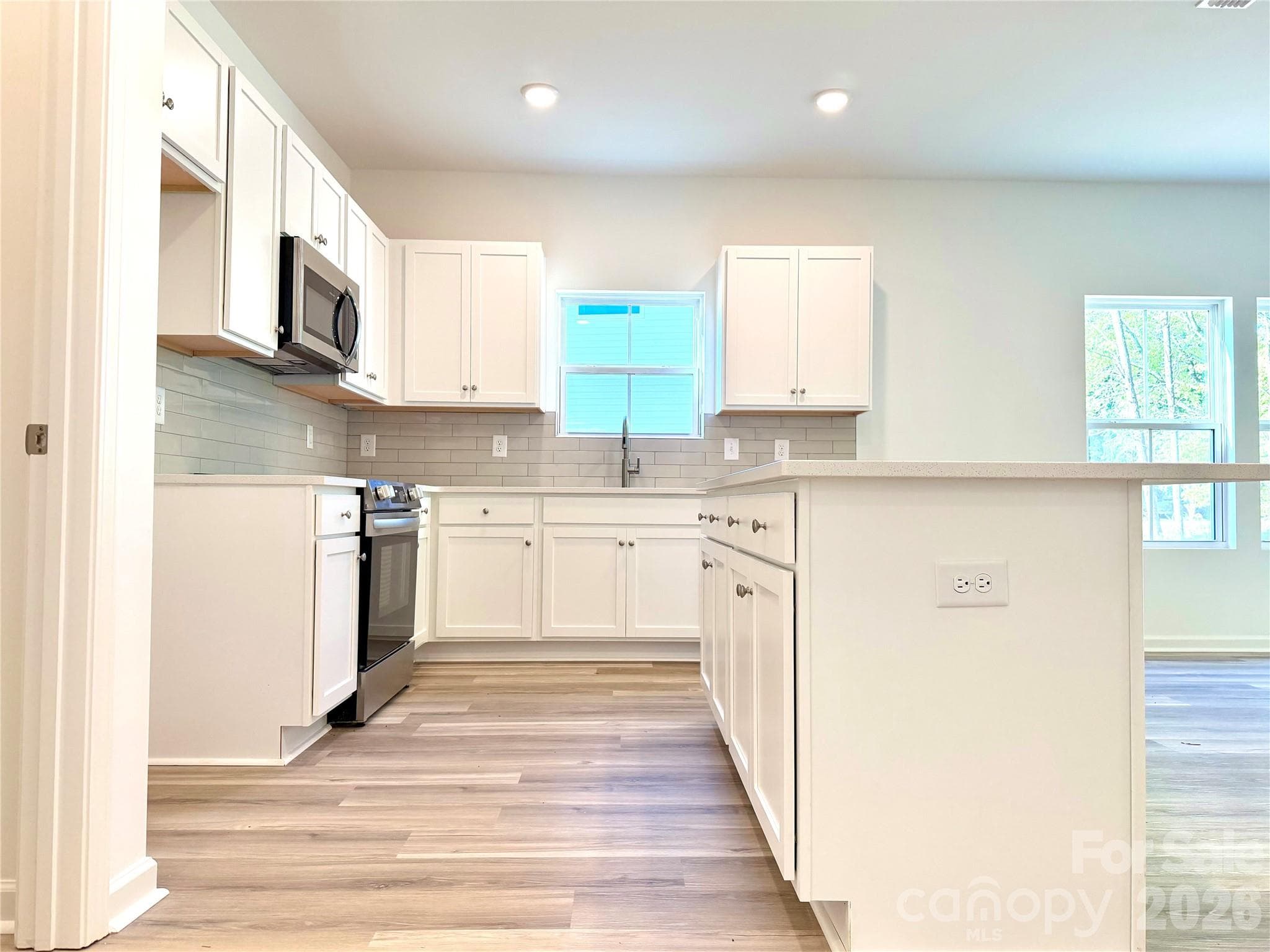 Single Family Residence at 1145 Stoneglen Drive, Granite Quarry, photo 2 of 13