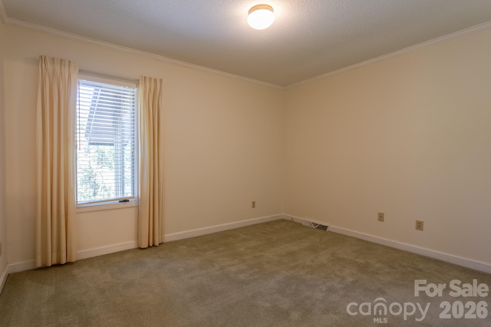 2nd bedroom vacant - 1359 Radio Road, Statesville