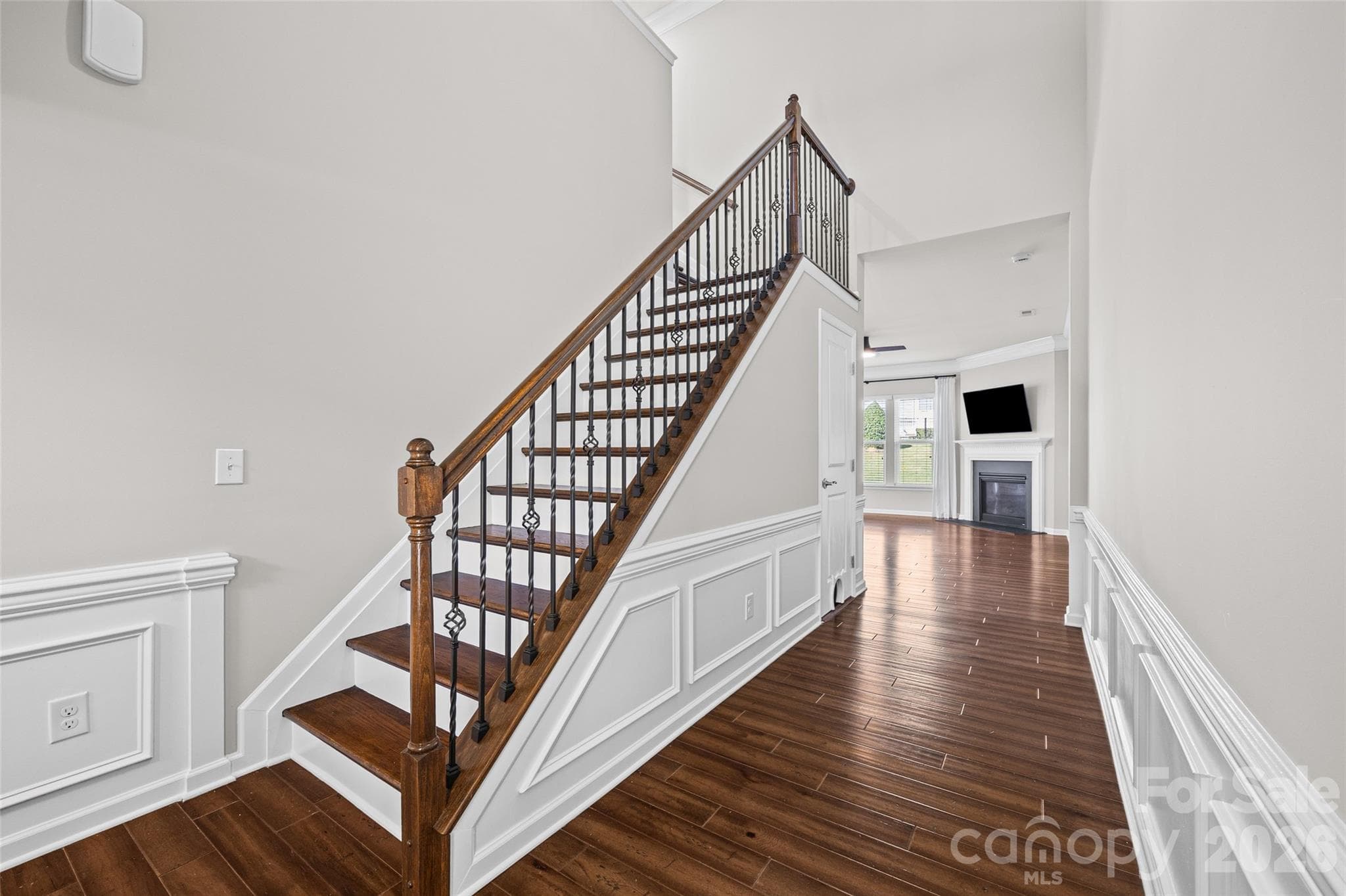 Townhouse at 6607 Portland Rose Lane, Charlotte, photo 5 of 48