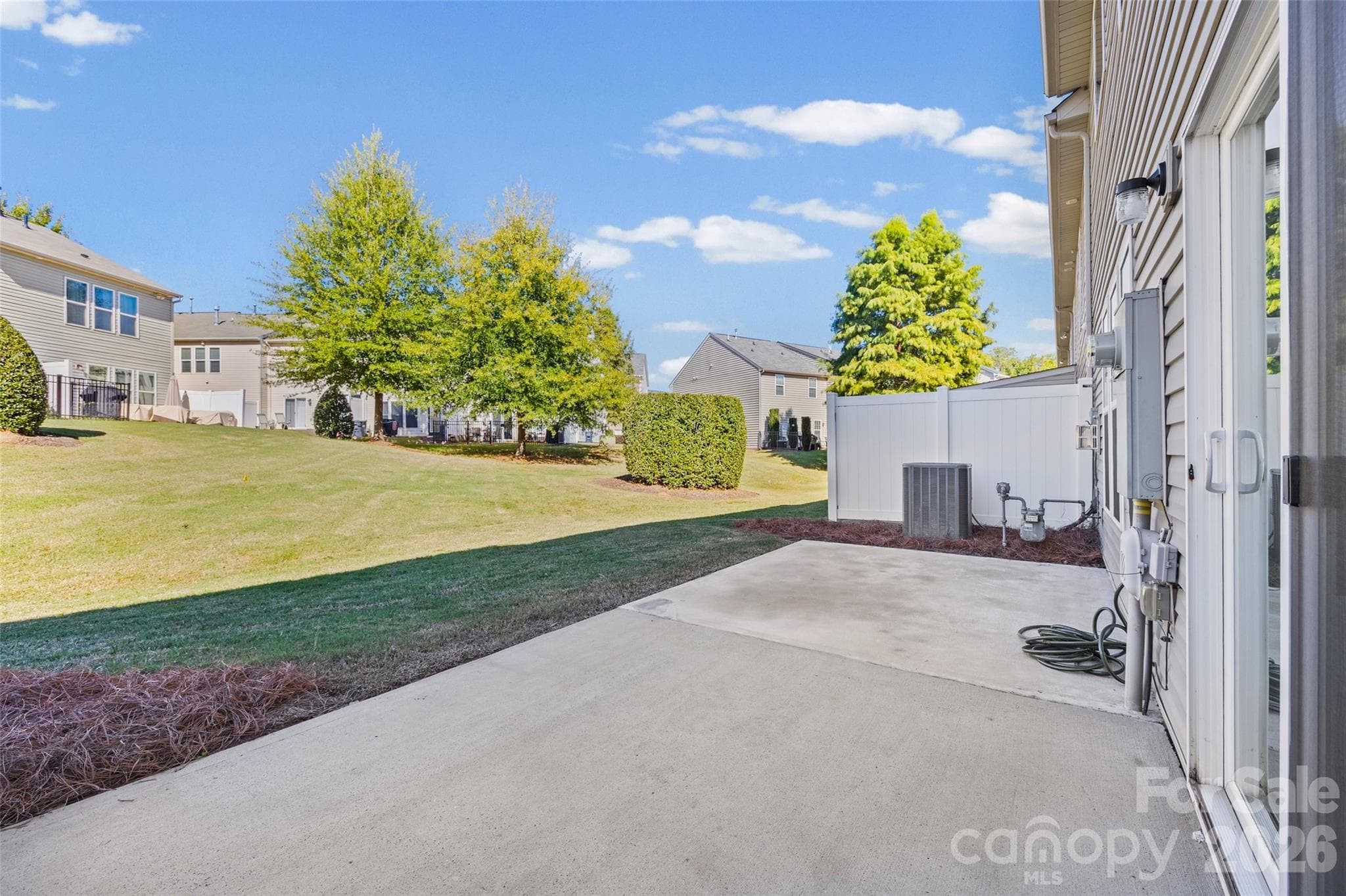 Townhouse at 6607 Portland Rose Lane, Charlotte, photo 32 of 48