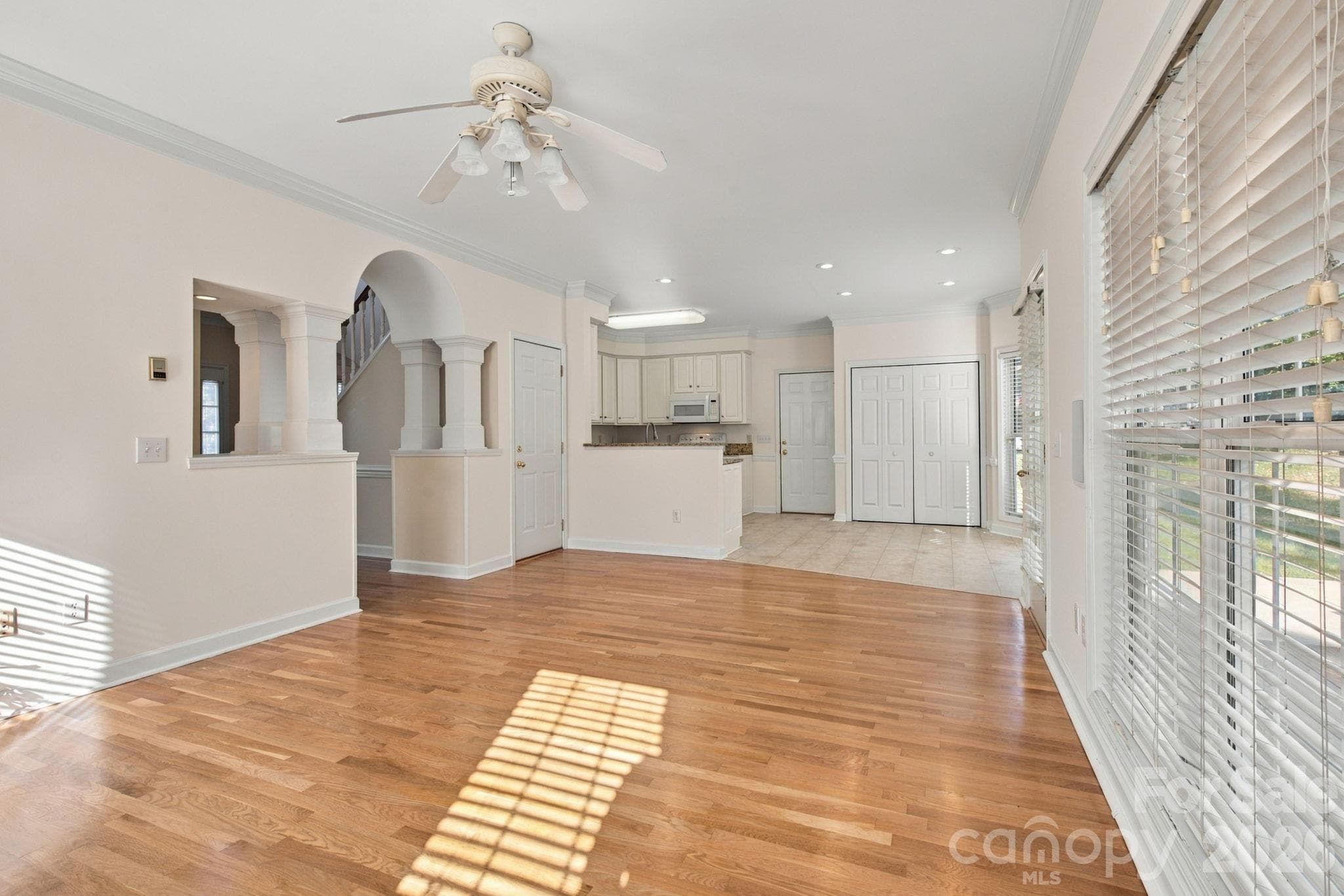 Single Family Residence at 5045 Old River Drive, Hickory, photo 7 of 47