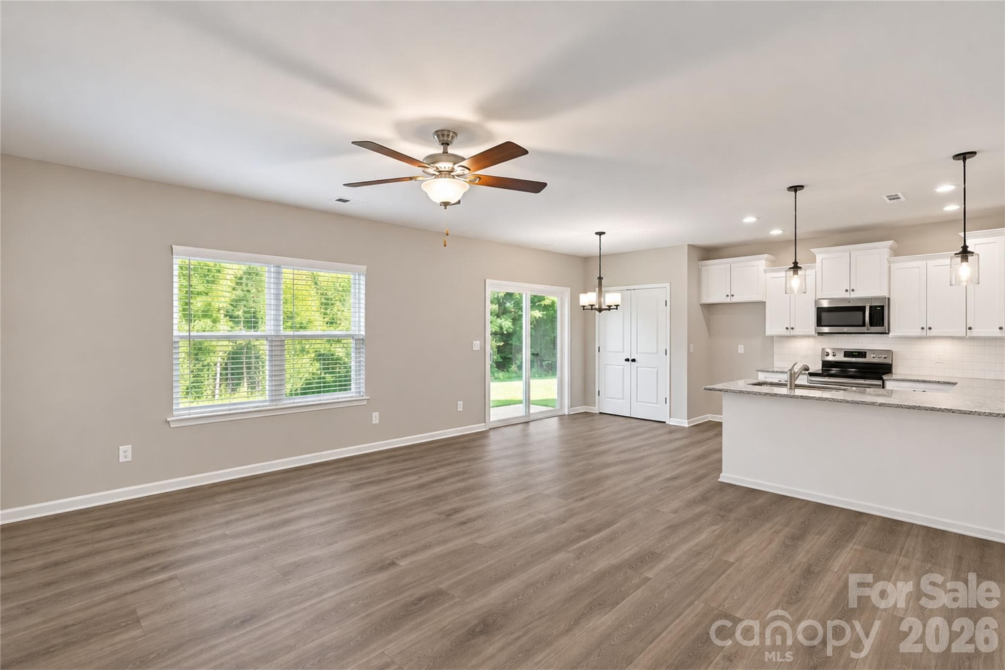 Single Family Residence at 1310 Cheshire Avenue, Charlotte, photo 8 of 25