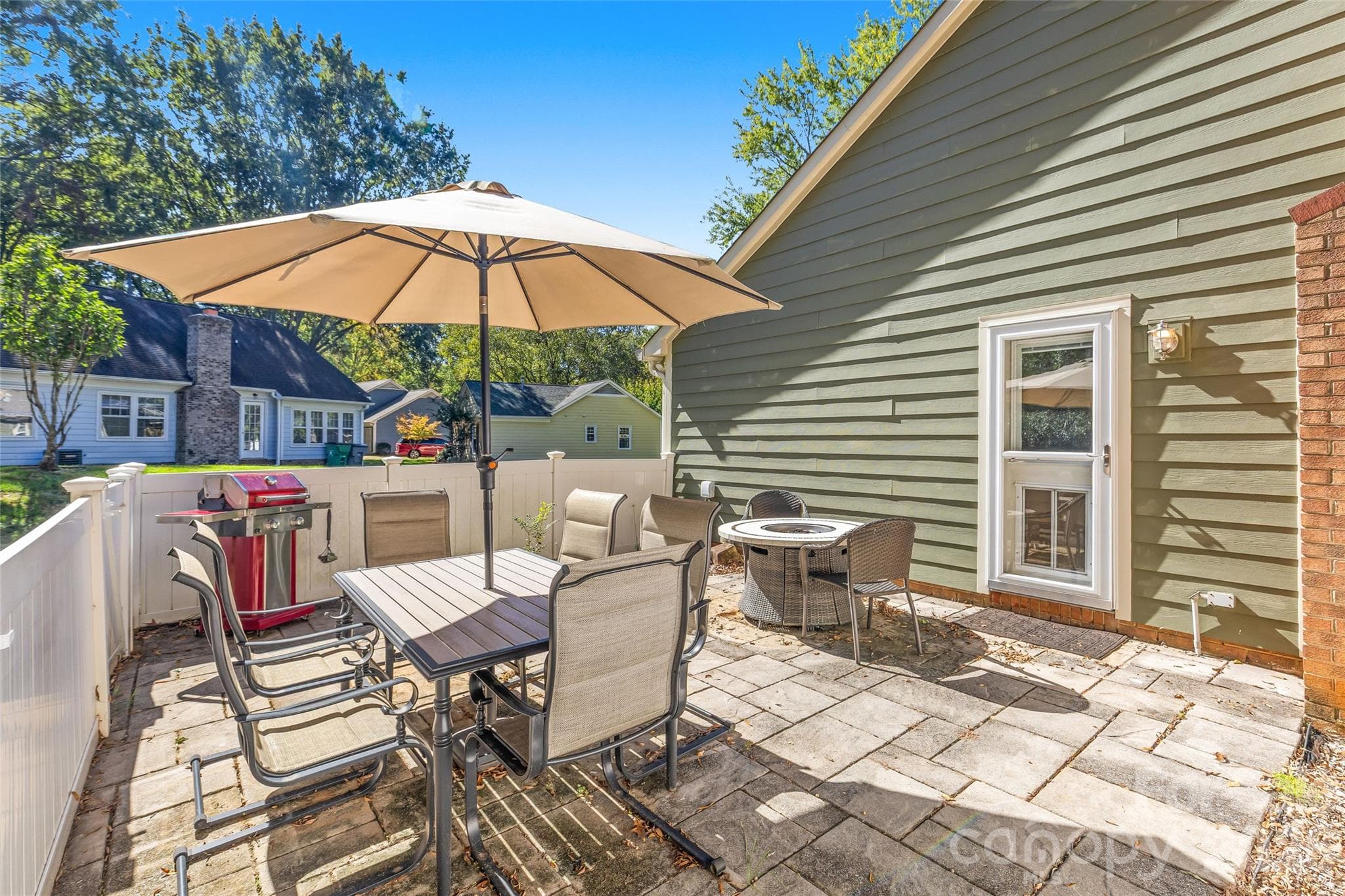 Single Family Residence at 2434 Dryden Lane, Charlotte, photo 28 of 32
