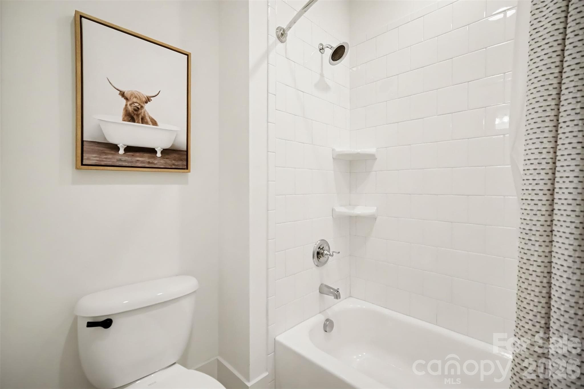 Full guest bathrooms serving guest bedrooms 1 and 2 - 206 June Bug Lane, Fort Mill