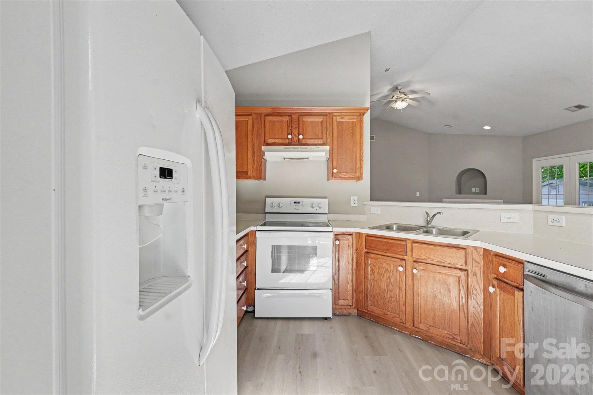 Single Family Residence at 131 Devon Forest Drive, Mooresville, photo 17 of 44