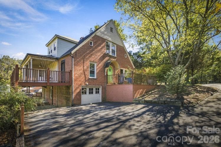 Single Family Residence at 1205 E Union Street, Morganton, photo 6 of 36
