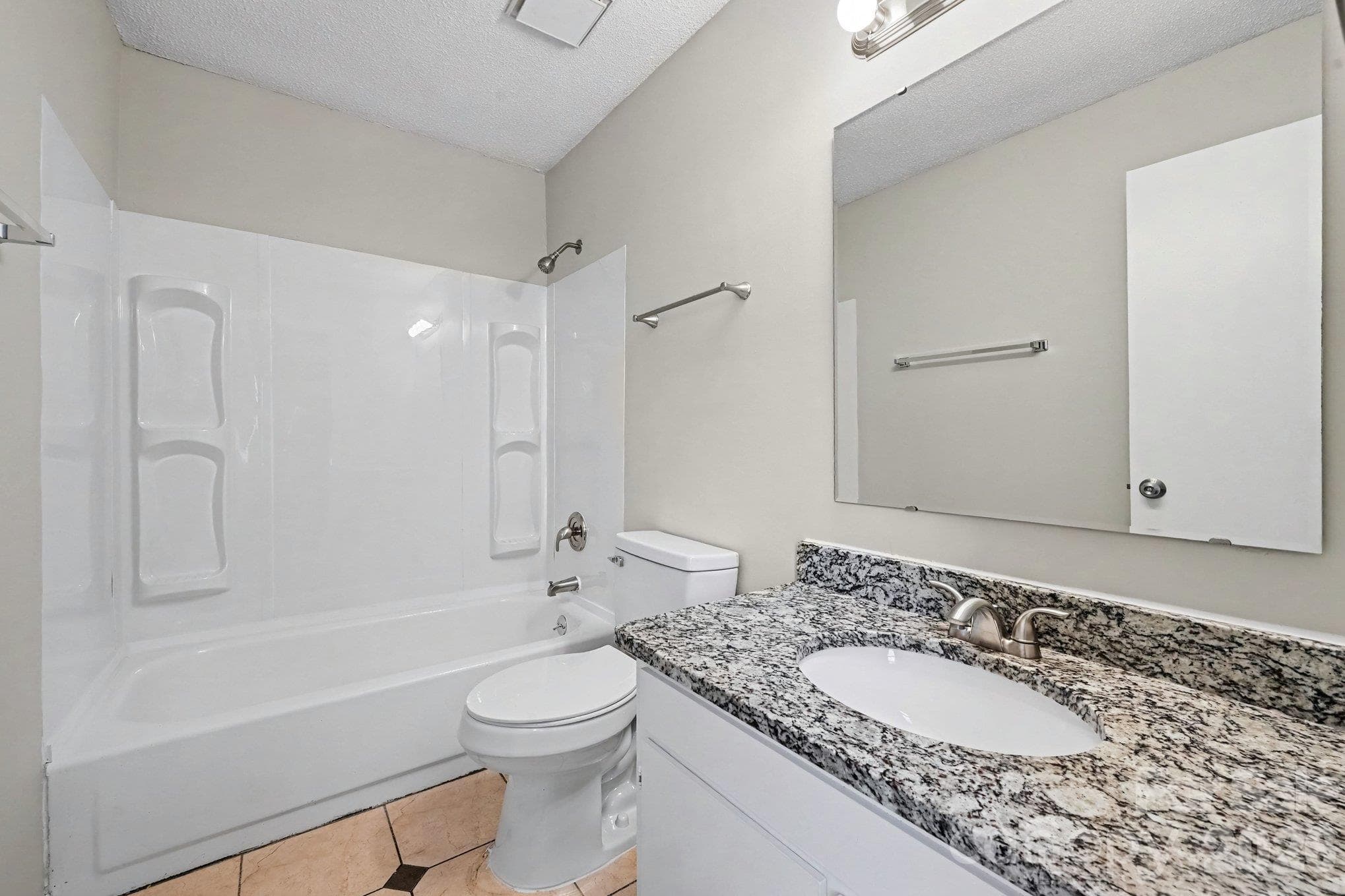 Condominium at 11059 Hunter Trail Lane, Charlotte, photo 14 of 18