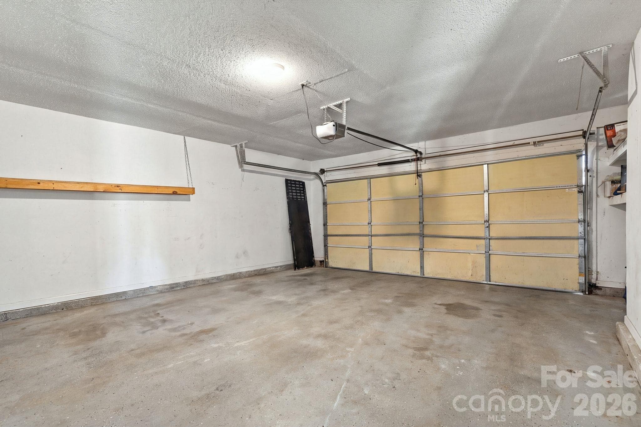 **AI Removal of items in garage*** - 2541 Governors Pointe Court, Concord