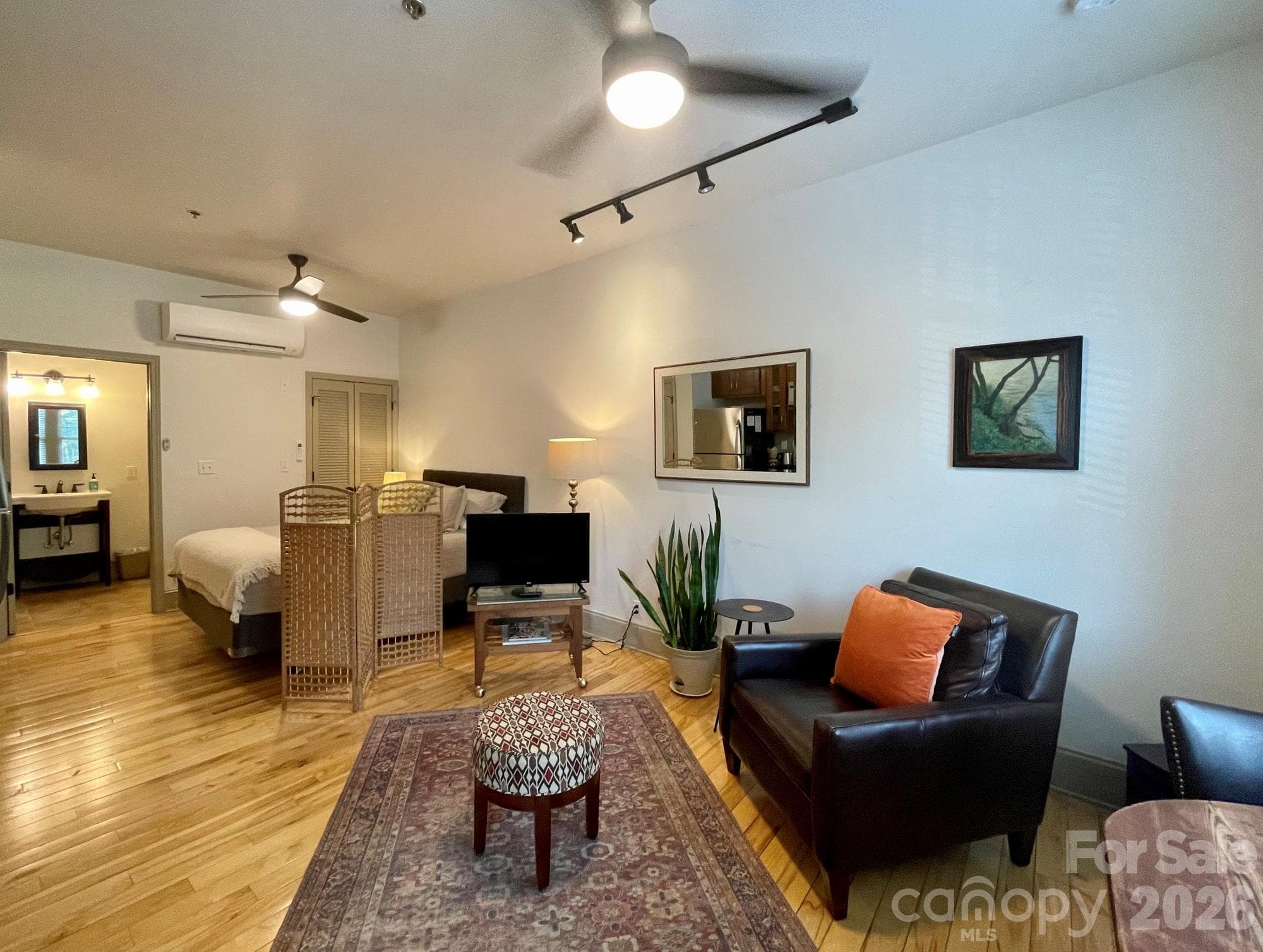 Business at 5 Walnut Street, Asheville, photo 17 of 29