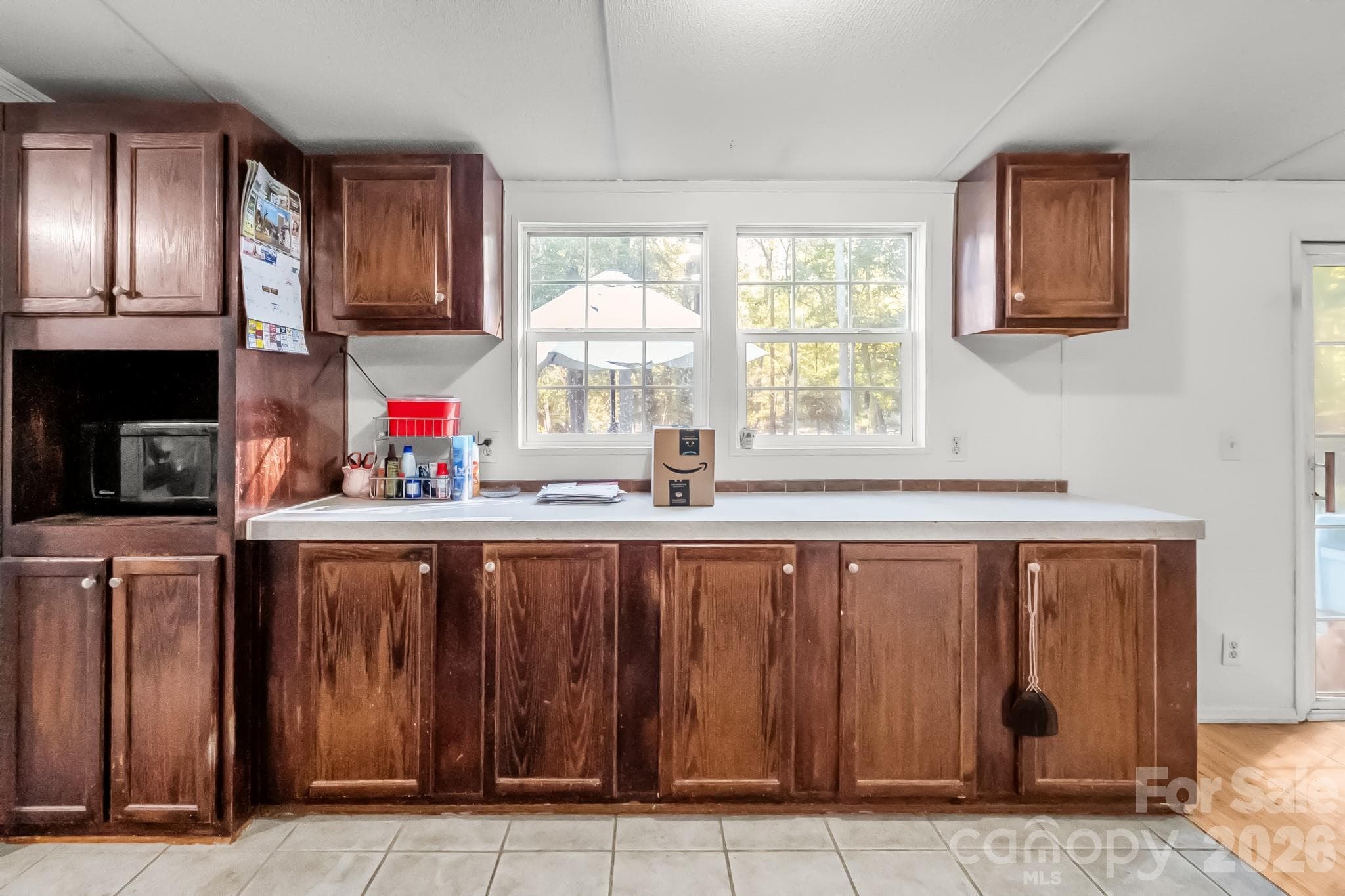 Single Family Residence at 803 Gw Broome Road, Monroe, photo 6 of 41