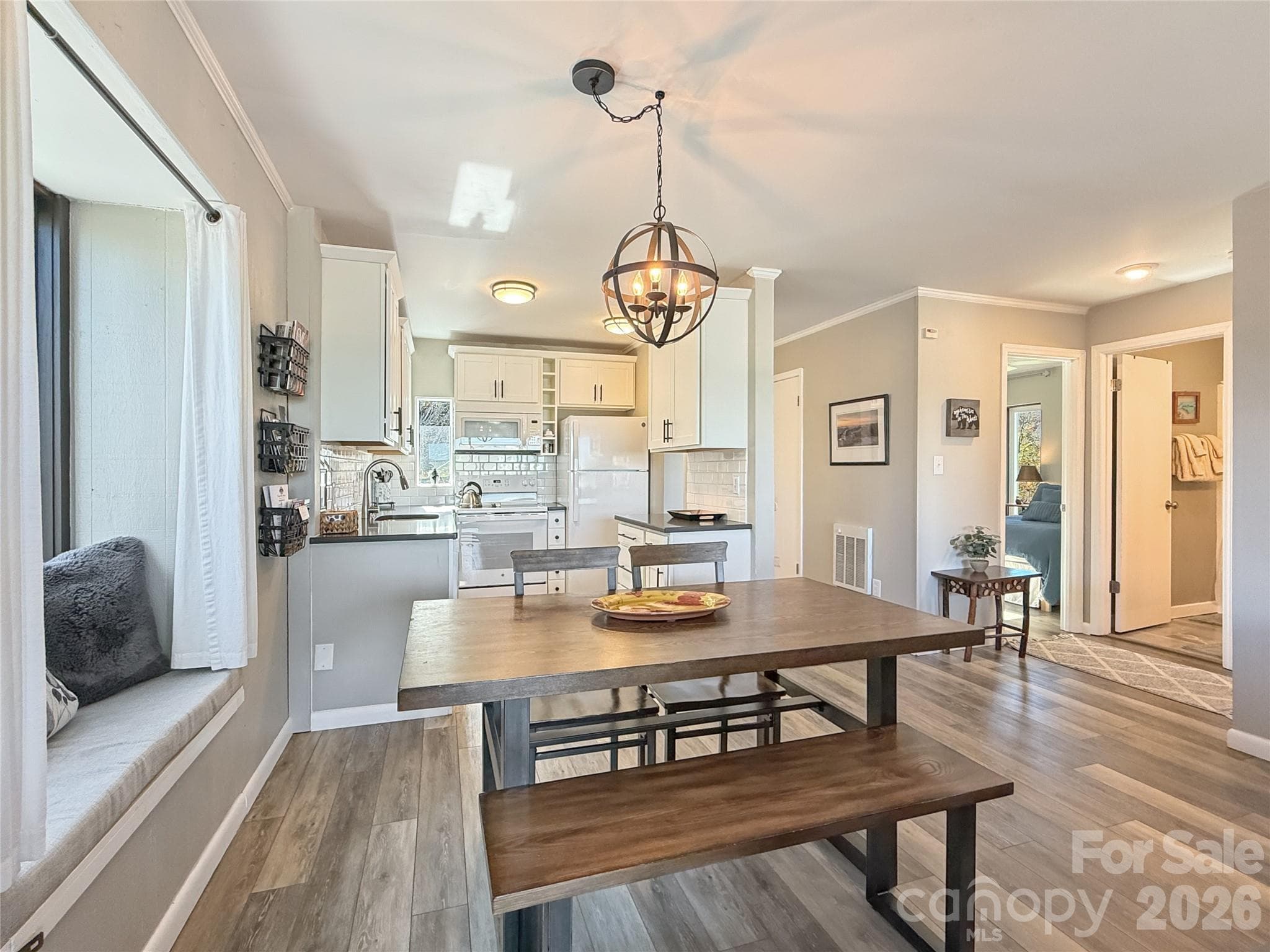 Condominium at 367 Skyleaf Drive, Sugar Mountain, photo 9 of 29