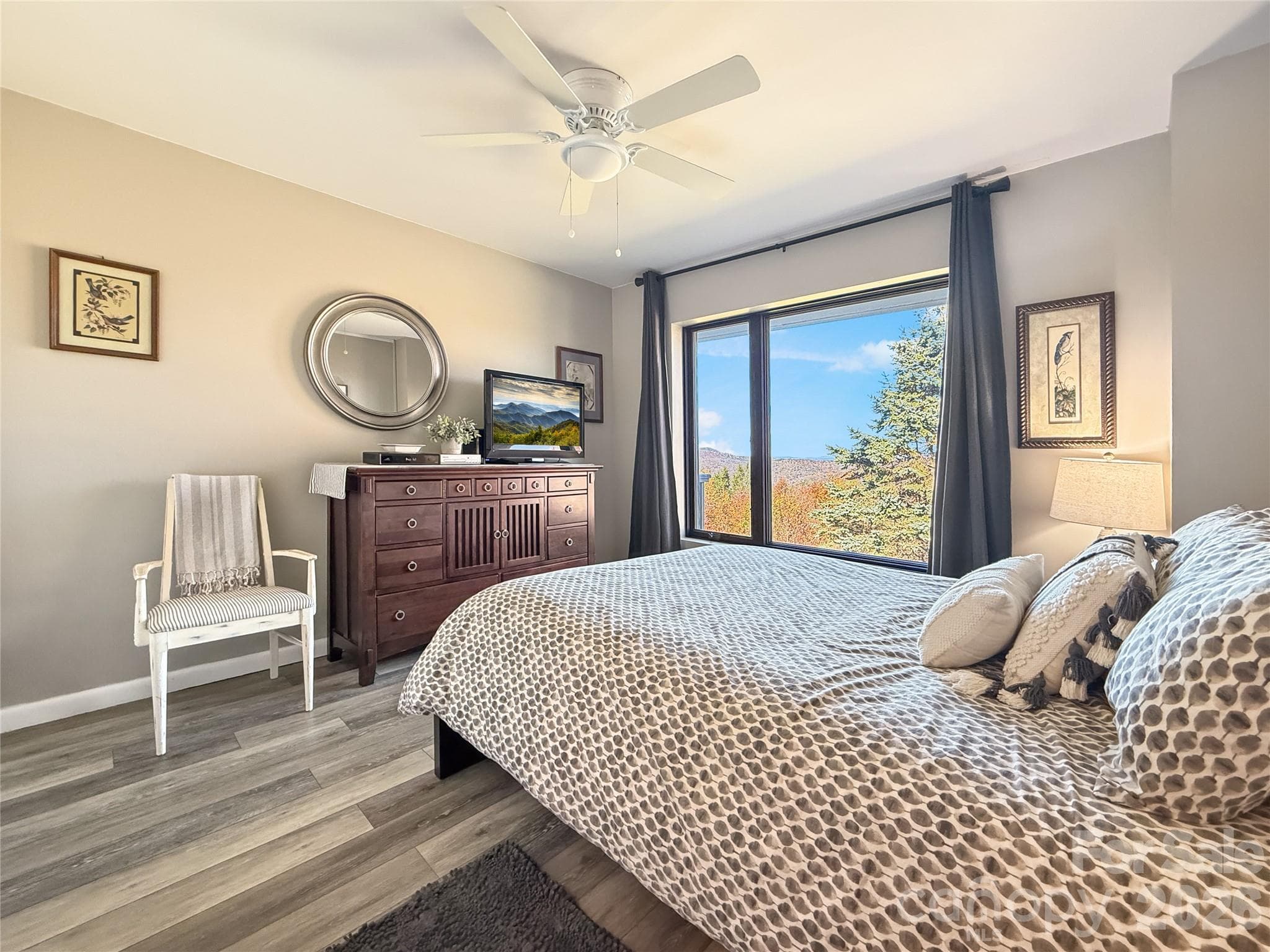 Condominium at 367 Skyleaf Drive, Sugar Mountain, photo 15 of 29