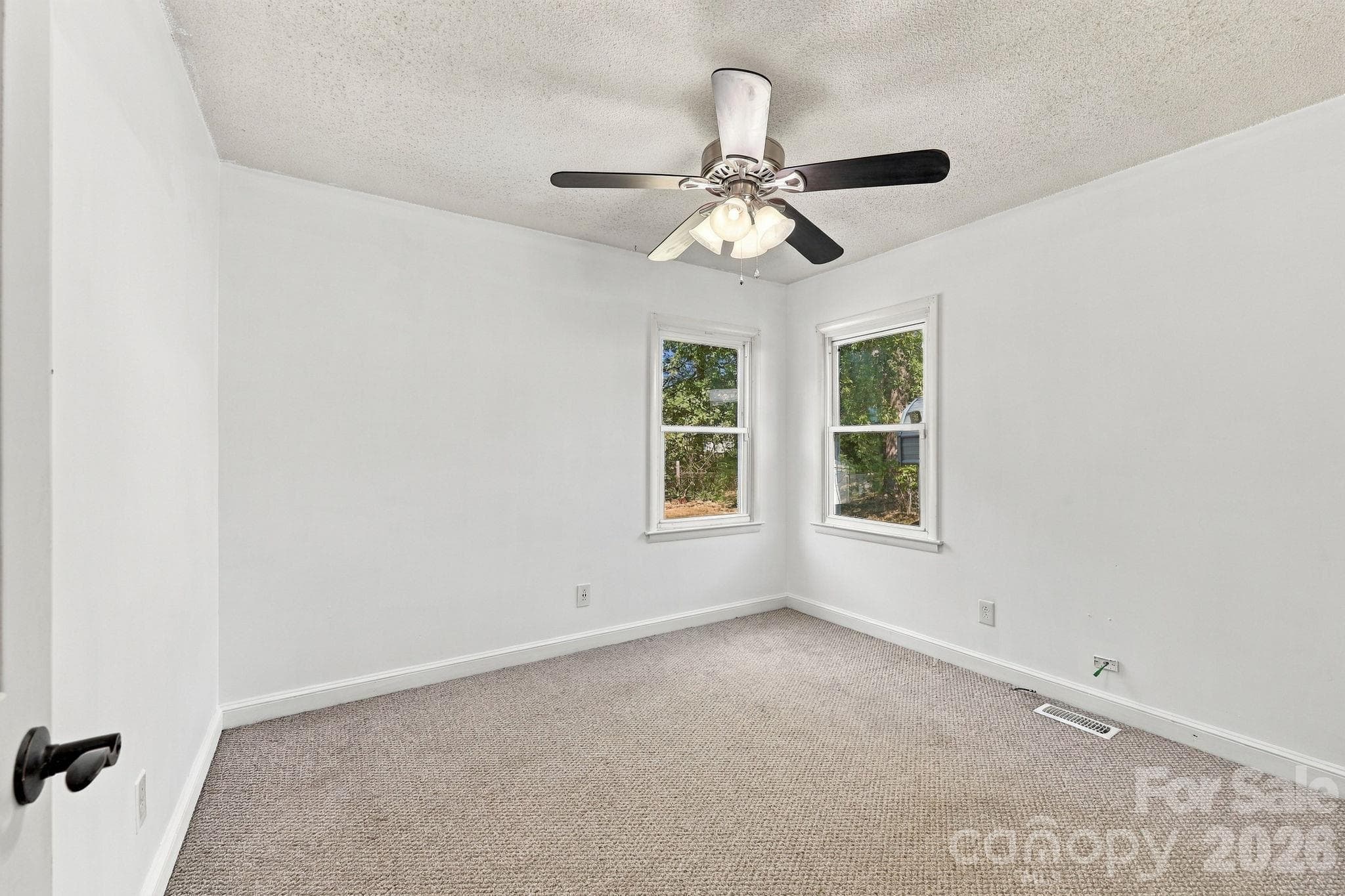 Single Family Residence at 1202 Ridgewood Drive, Concord, photo 6 of 27
