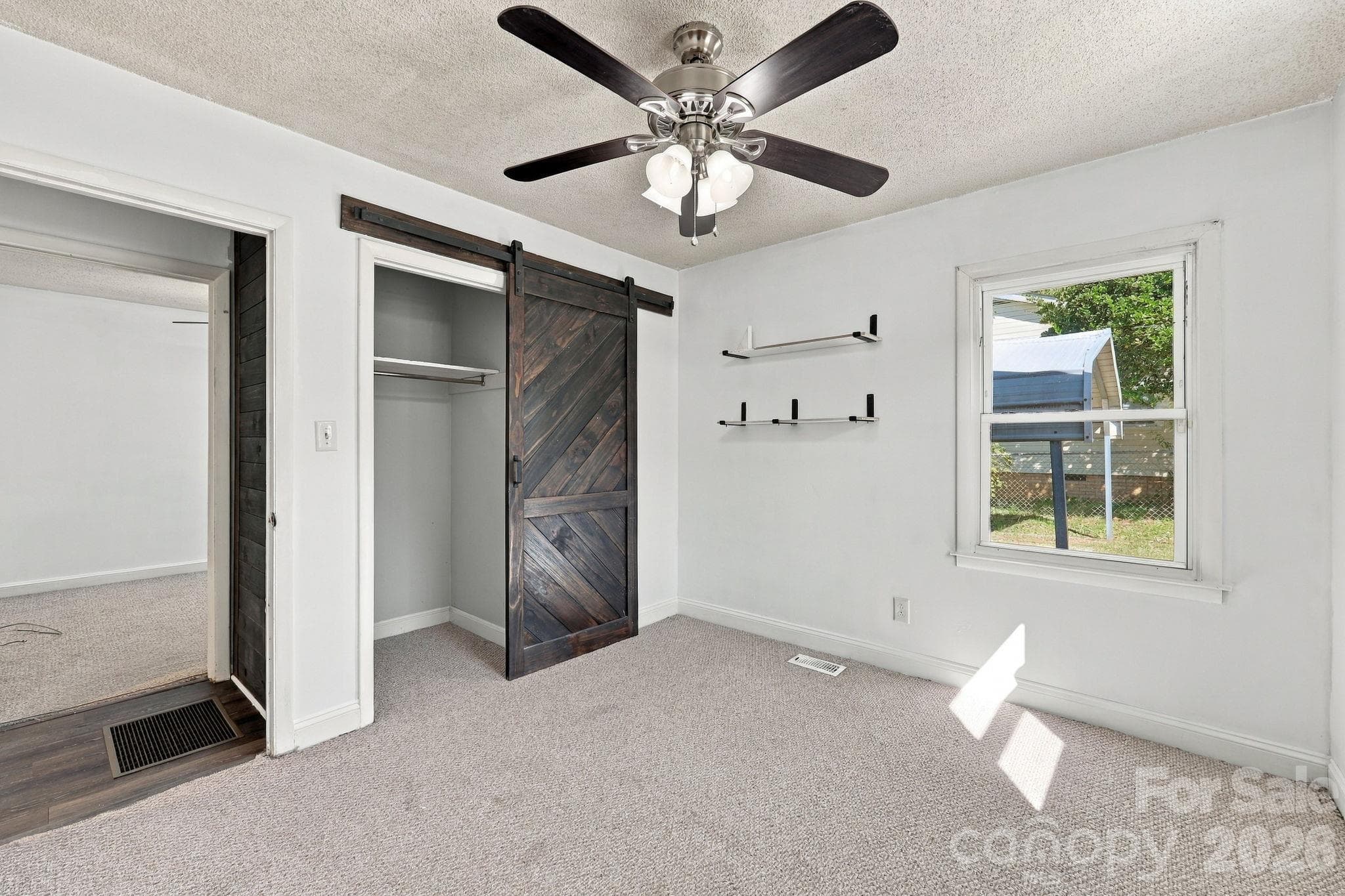 Single Family Residence at 1202 Ridgewood Drive, Concord, photo 9 of 27