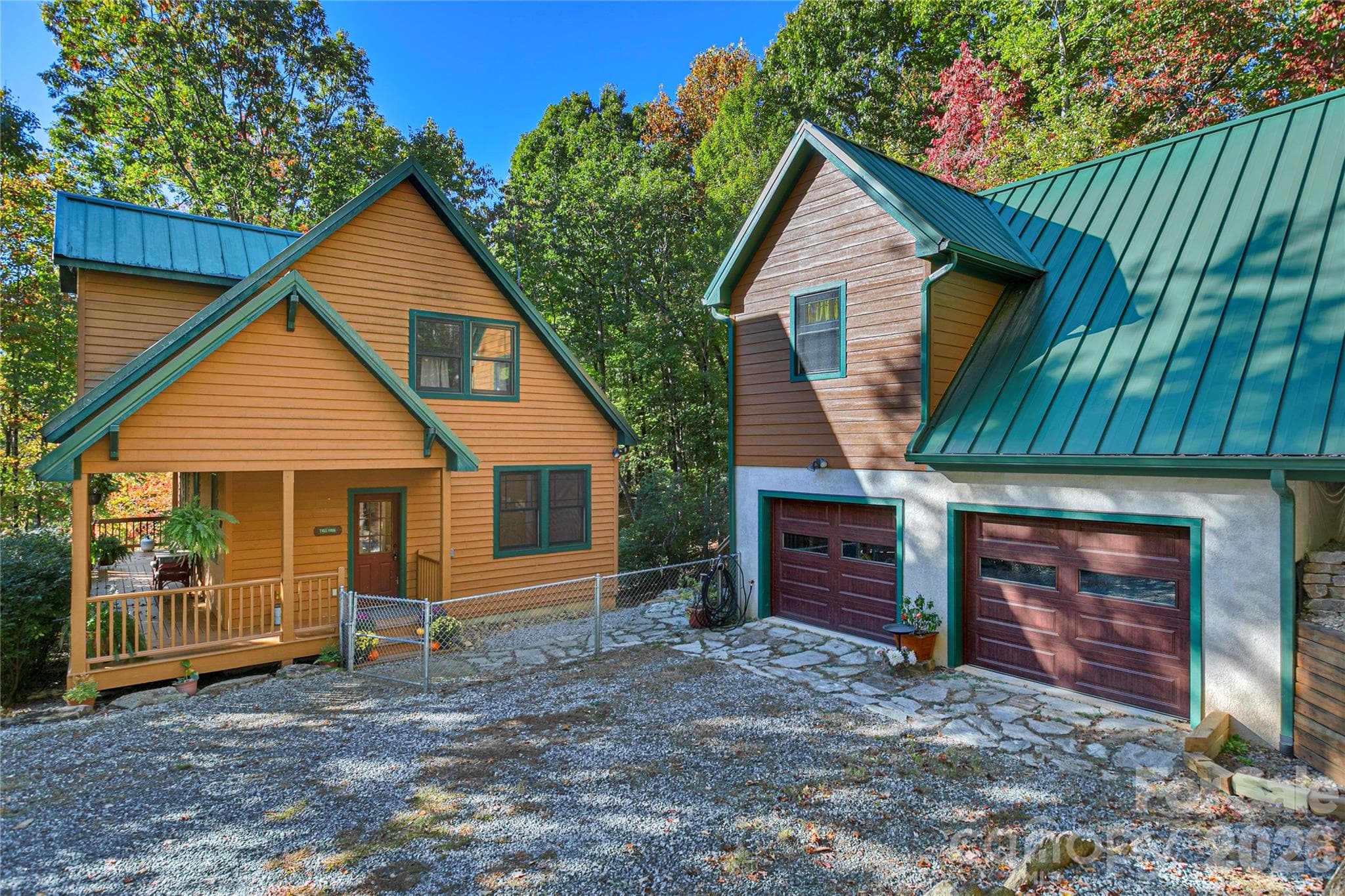 Single Family Residence at 189 Breckenridge Trail, Brevard, photo 2 of 38