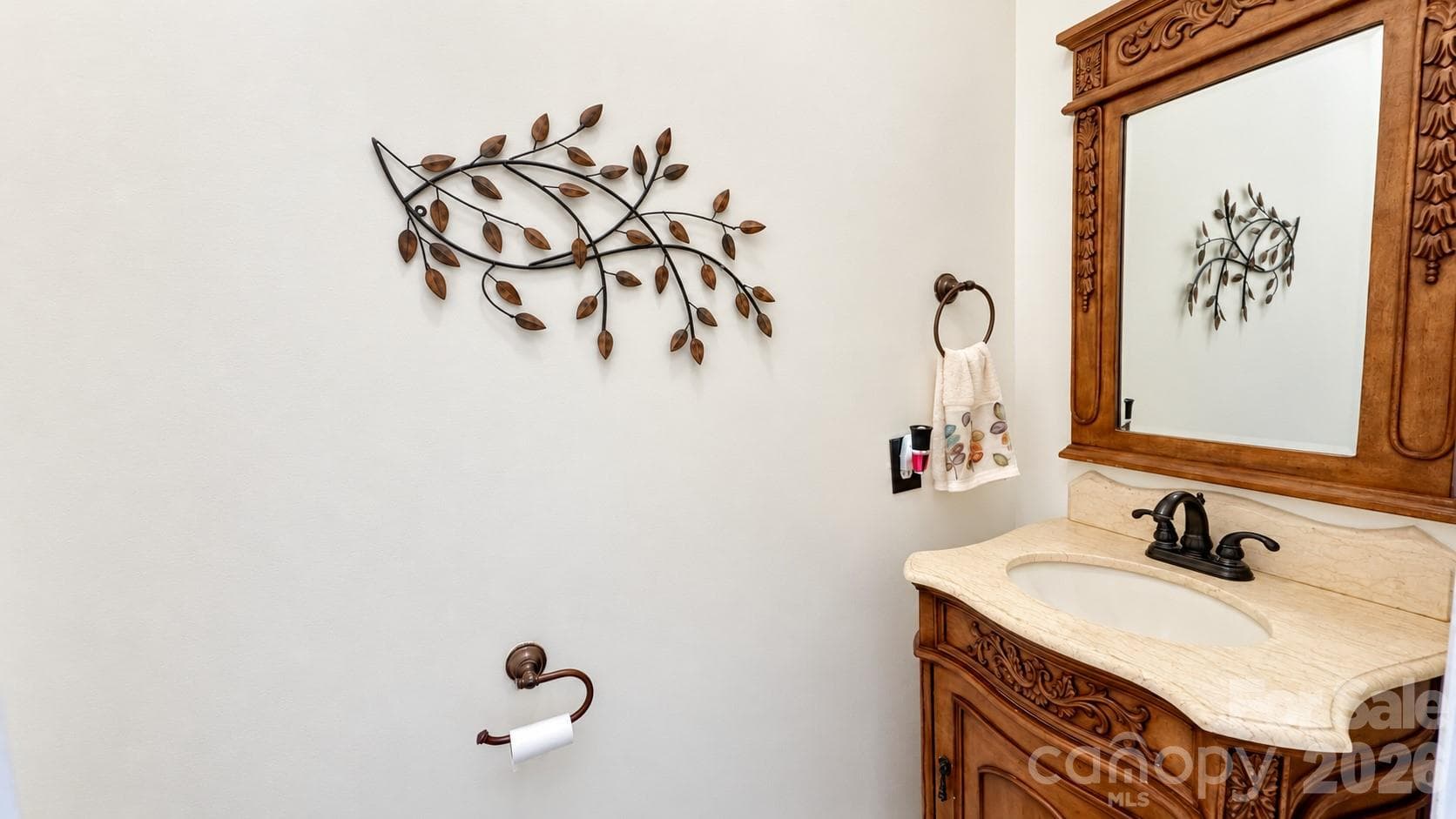 Half bath - 3775 Kennedy Road, Gastonia
